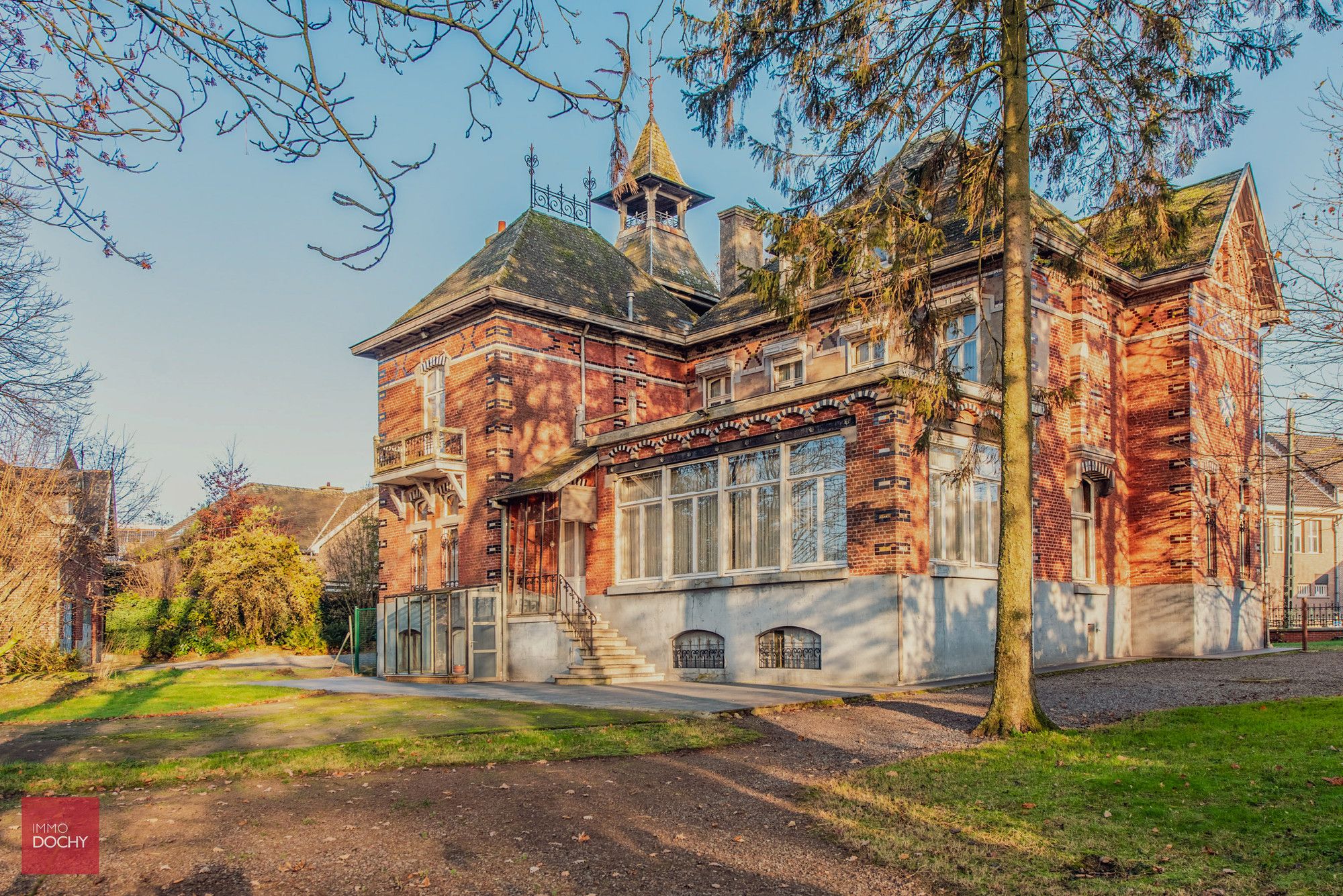 Karaktervol en centraal gelegen villa-herenhuis met unieke uitstraling foto 7