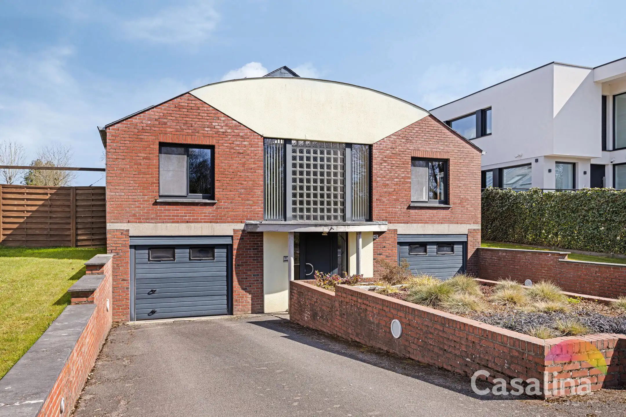 4-gevel woning met een prachtige tuin foto 4