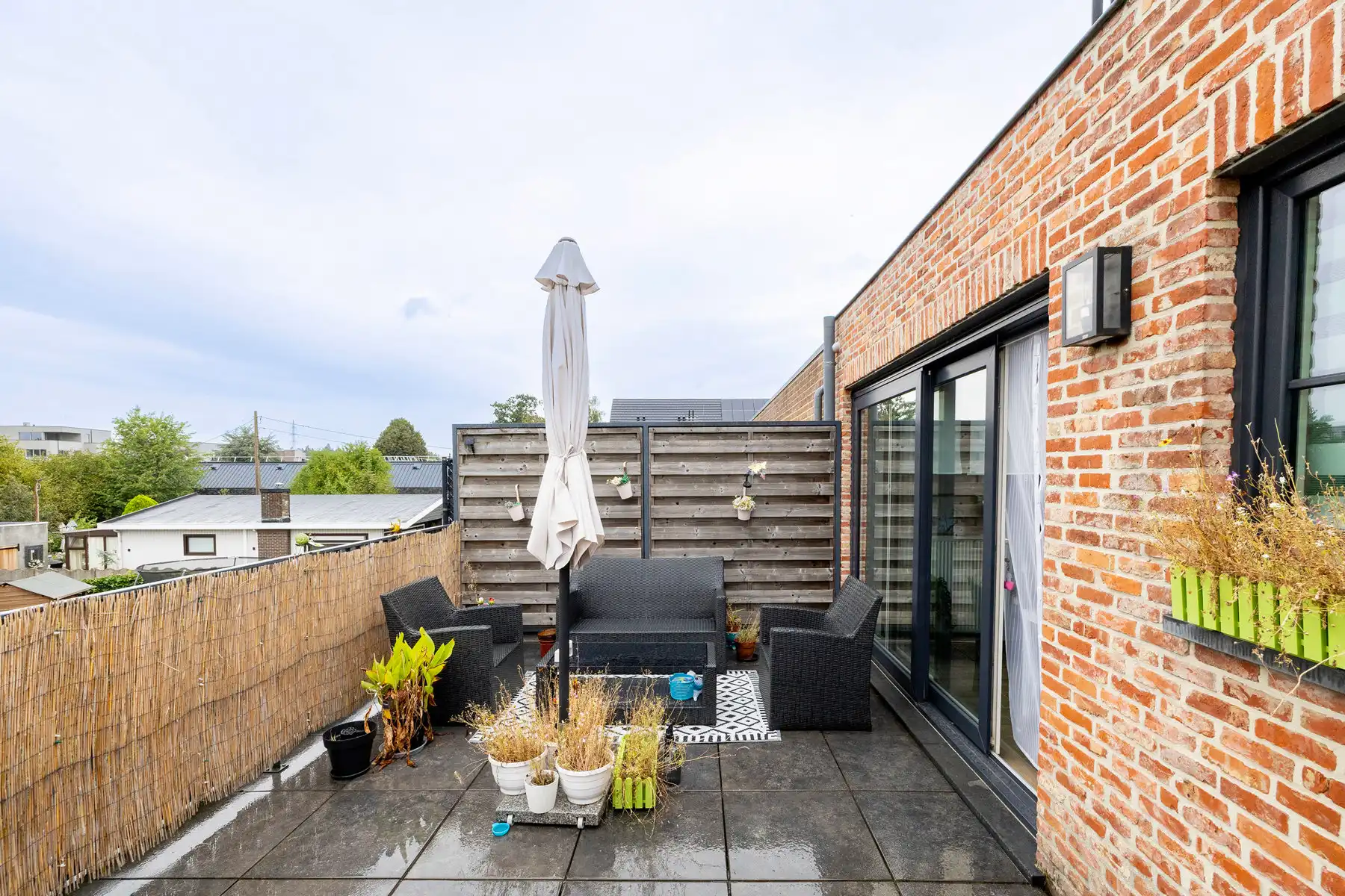 App (label A) met 2 slpk, ruim terras en carport foto 12