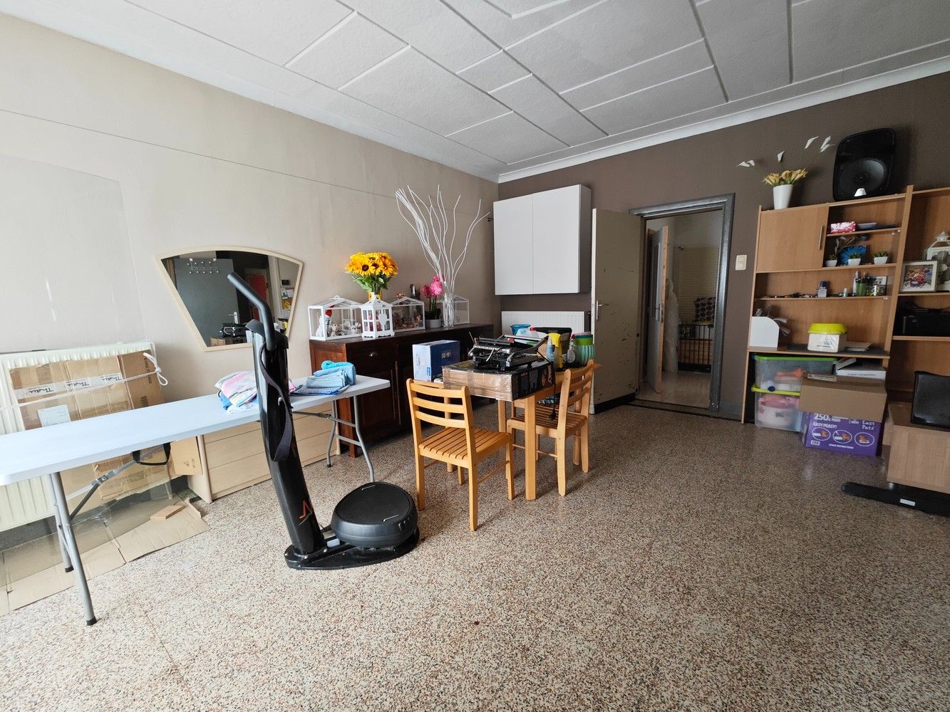 Grotendeels gerenov. gezinswoning met ruimte voor zelfst. activiteit foto 5