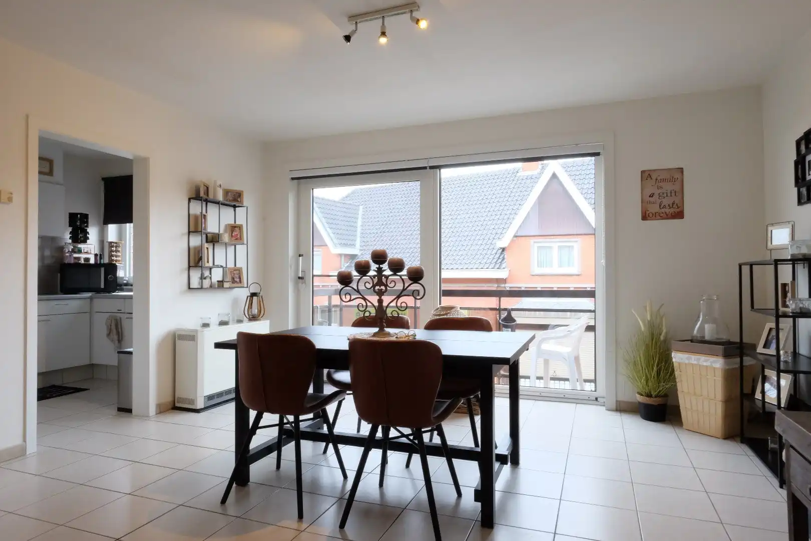Appartement met garage foto 4
