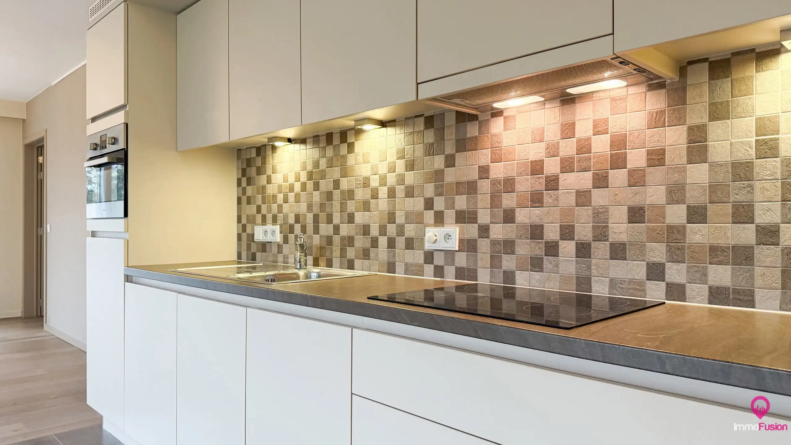 Stijlvol serviceflat met comfort, rust en zekerheid! foto 8