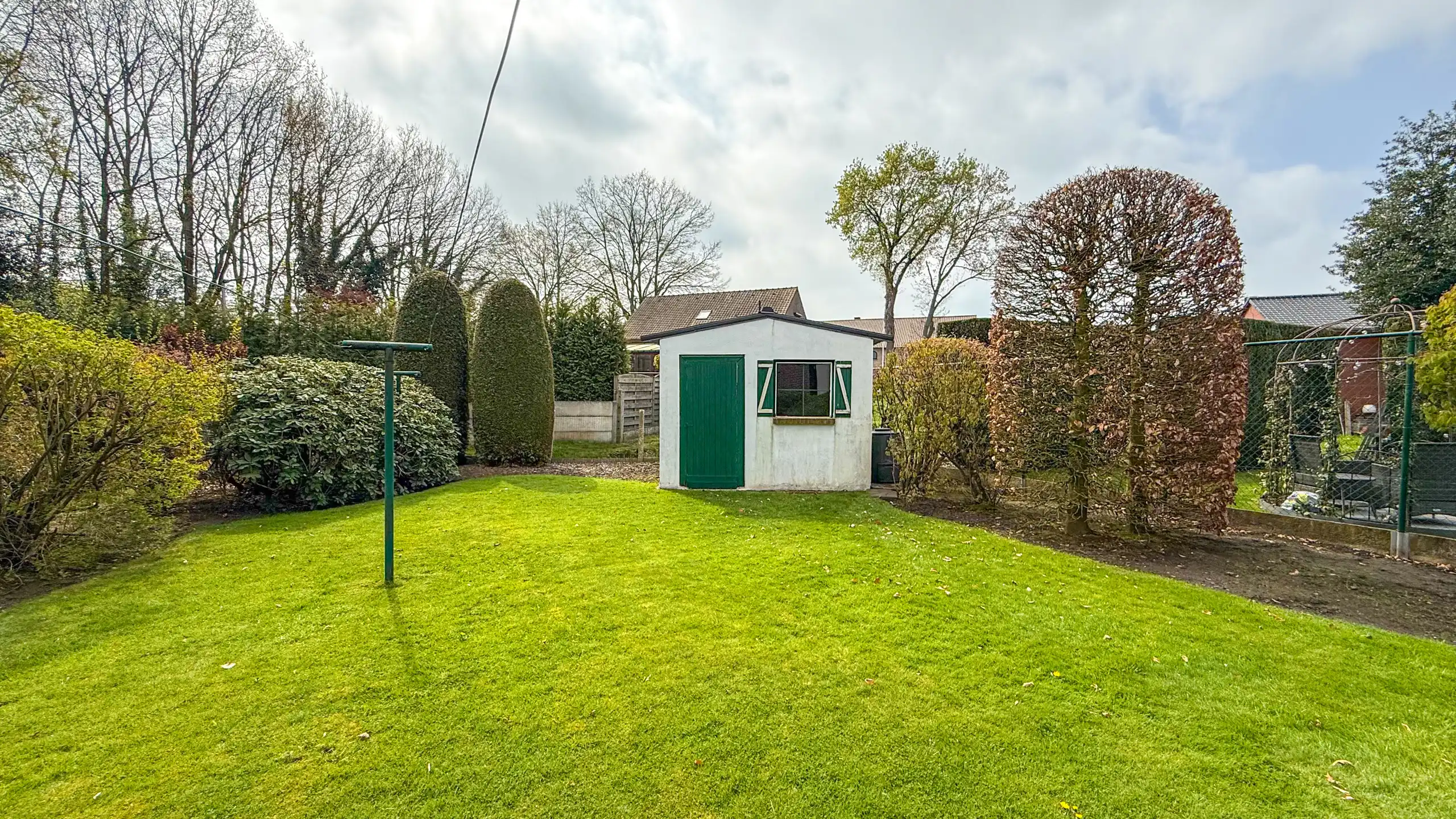 Charmante halfopen woning in rustige woonwijk te Eversel! foto 42