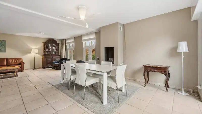 Zeer ruime villa van 432m² op 21 are vlakbij golf-en meerdomein foto 34