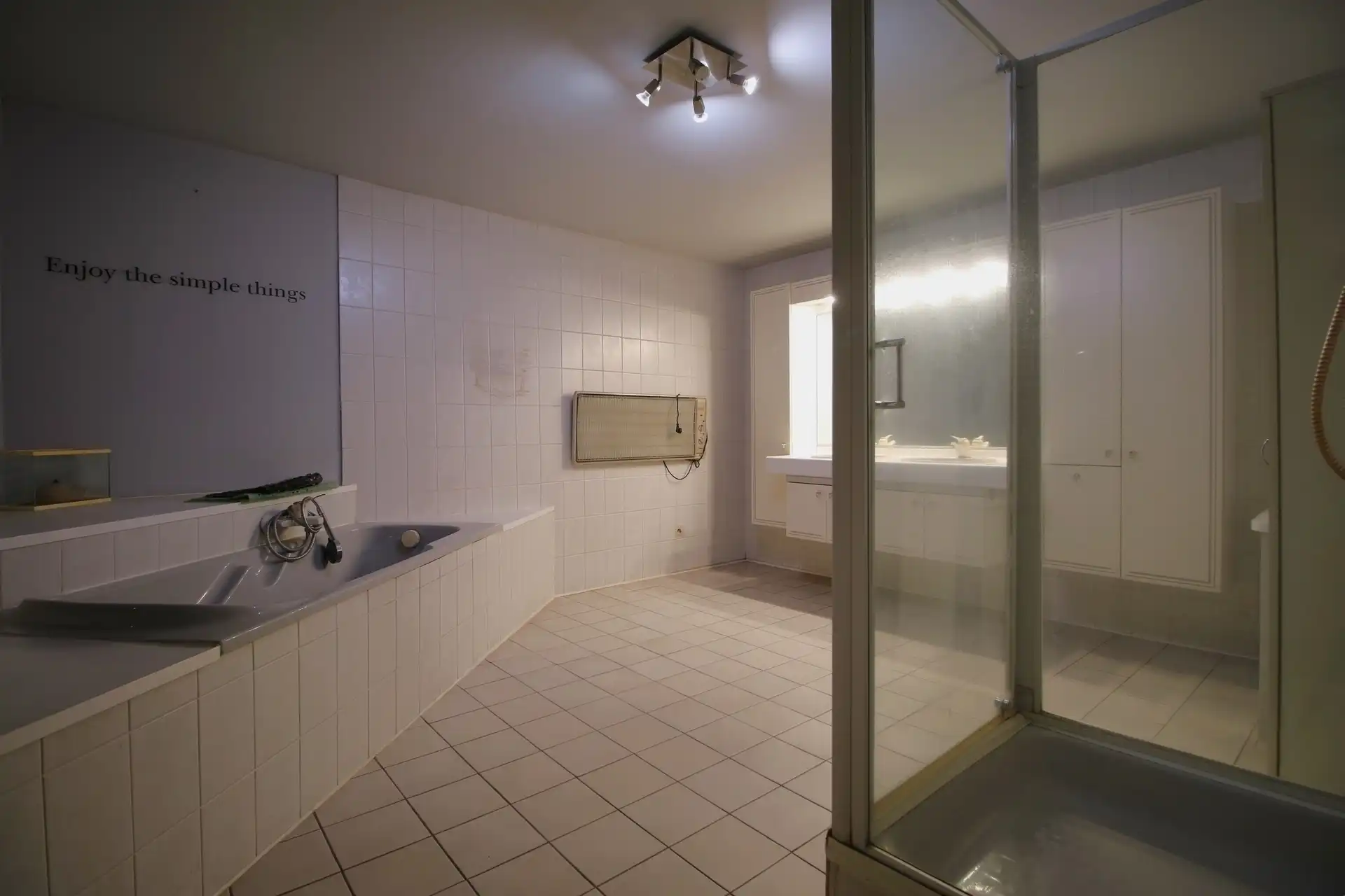 Ruim te renoveren handelspand met woning foto 21