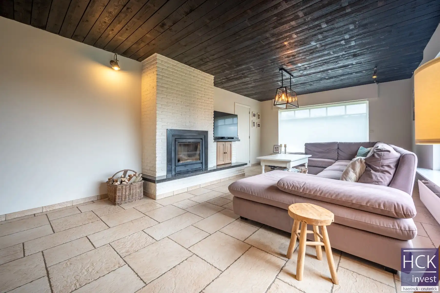 KRUISHOUTEM - Instapklare en prachtig gelegen woning met 4 SLPK. én zwembad foto 7