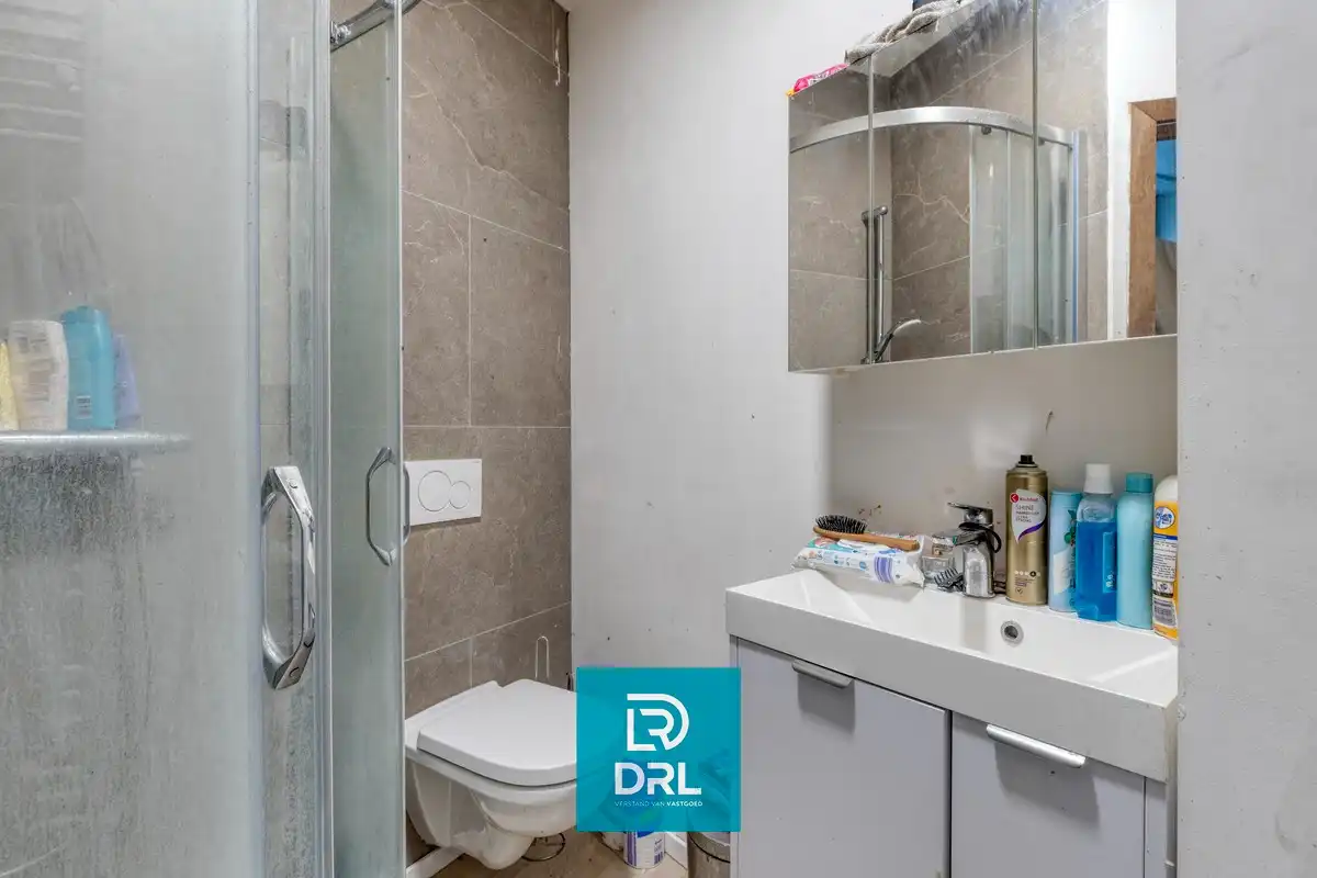 HANDELSHUIS met 2 APPARTEMENTEN te OOSTENDE foto 10