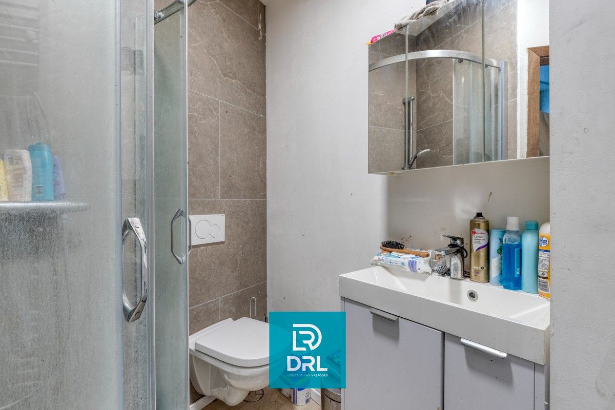 HANDELSHUIS met 2 APPARTEMENTEN te OOSTENDE foto 10