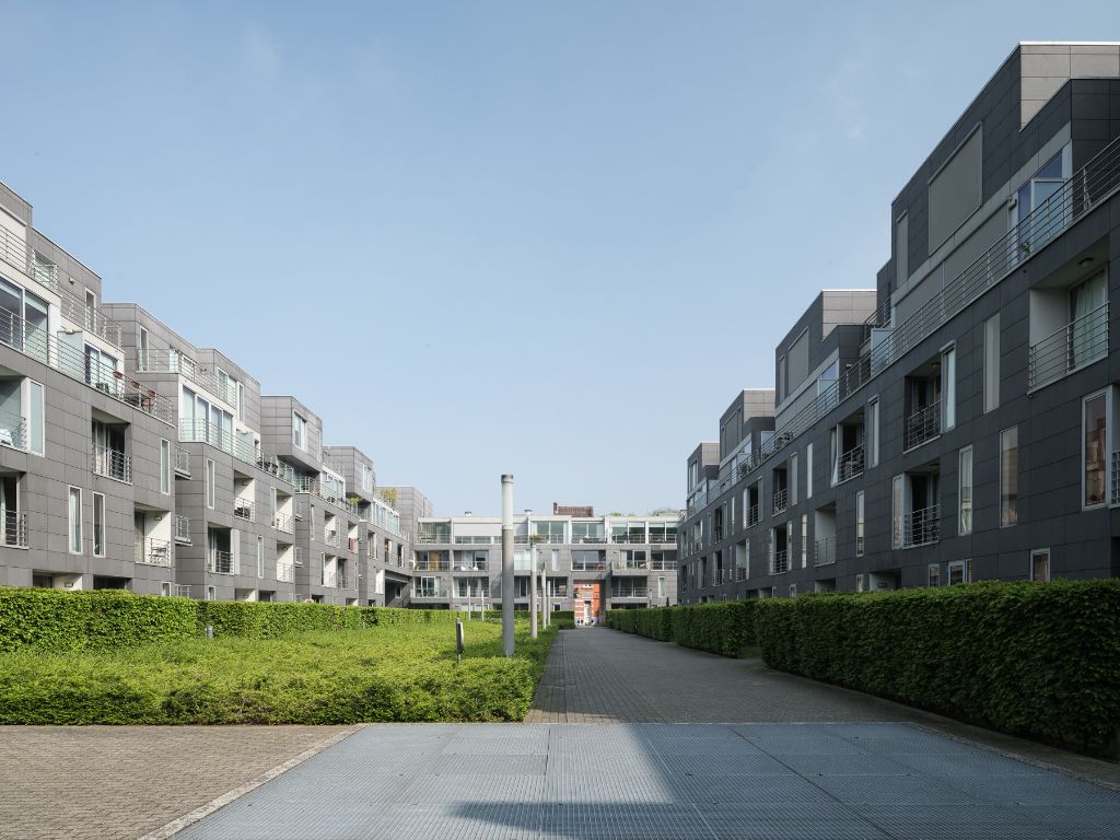 Gent Centrum, Lousbergskaai. Instapklaar gelijkvloers appartement (2slpk) op de tweede lijn met 2 terrassen en zicht op het Lousbergspark. foto 5