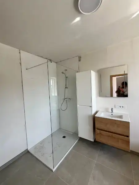Halfopen woning met 3 slaapkamers en garage foto 13