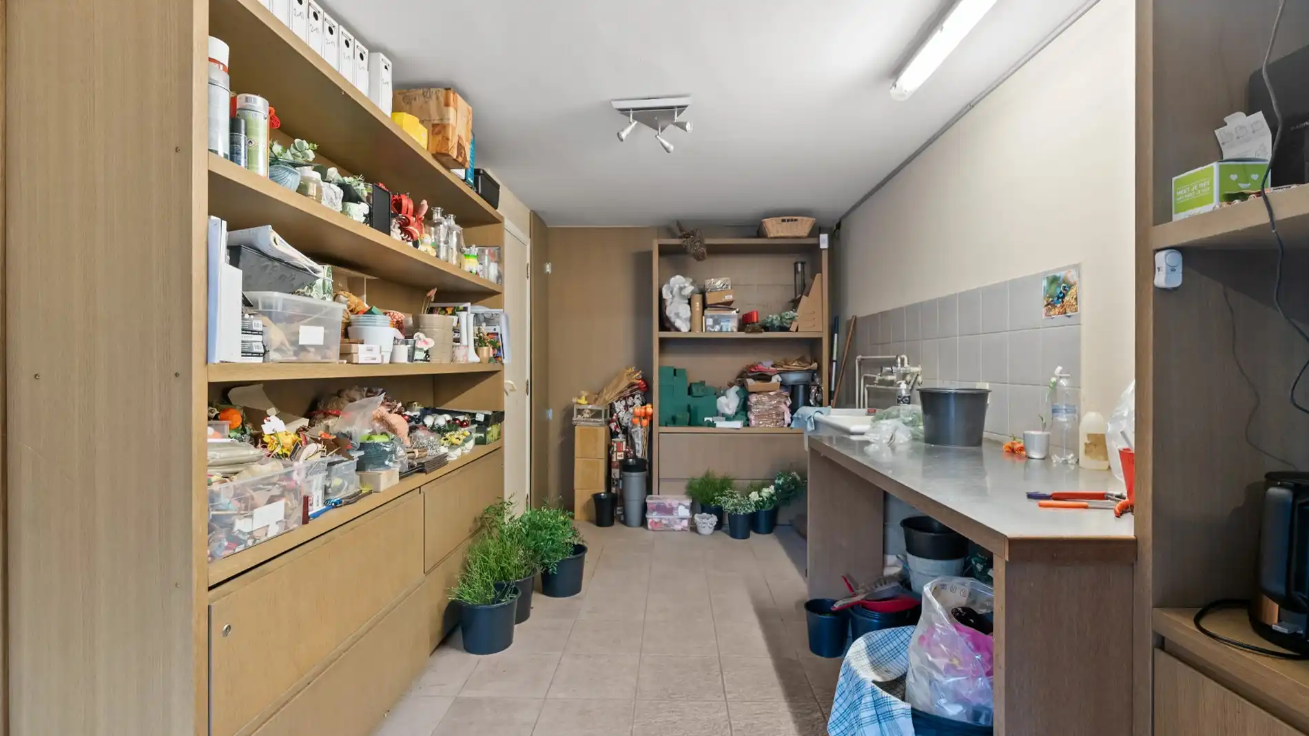 KESSEL-LO Handelspand + garage  foto 12