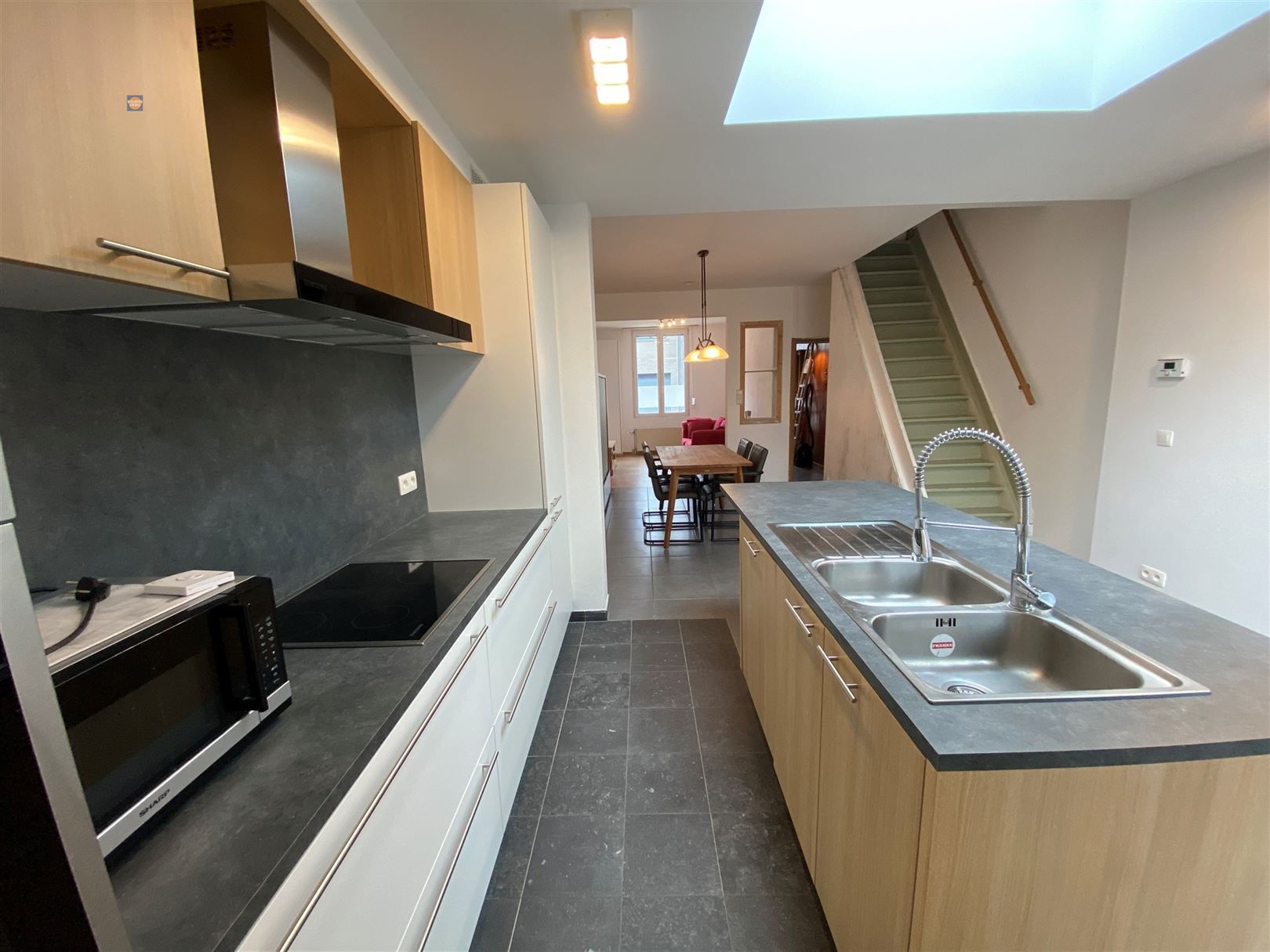 Charmante woning met 2 slaapkamers, tuin en ruime zolder foto 7