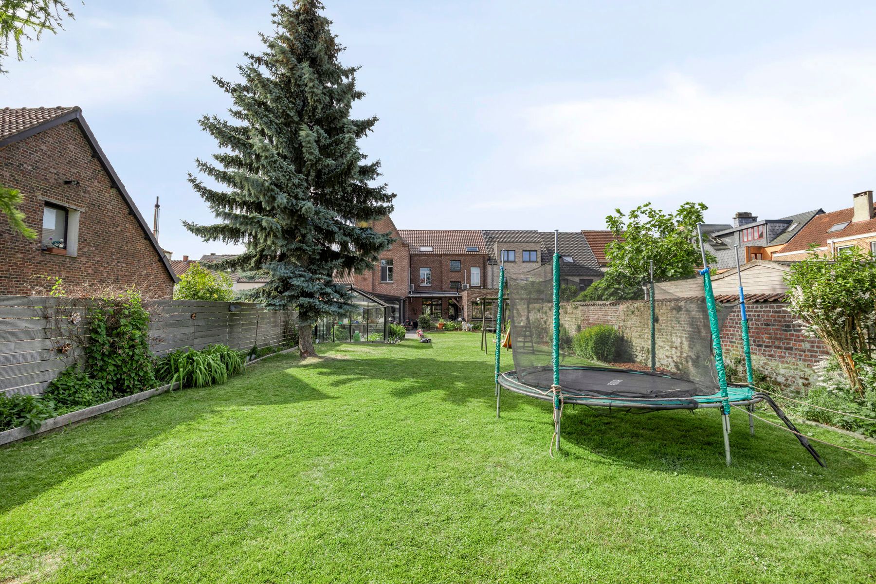 Prachtige herenwoning met 5 slpks en schitterende tuin  foto 5