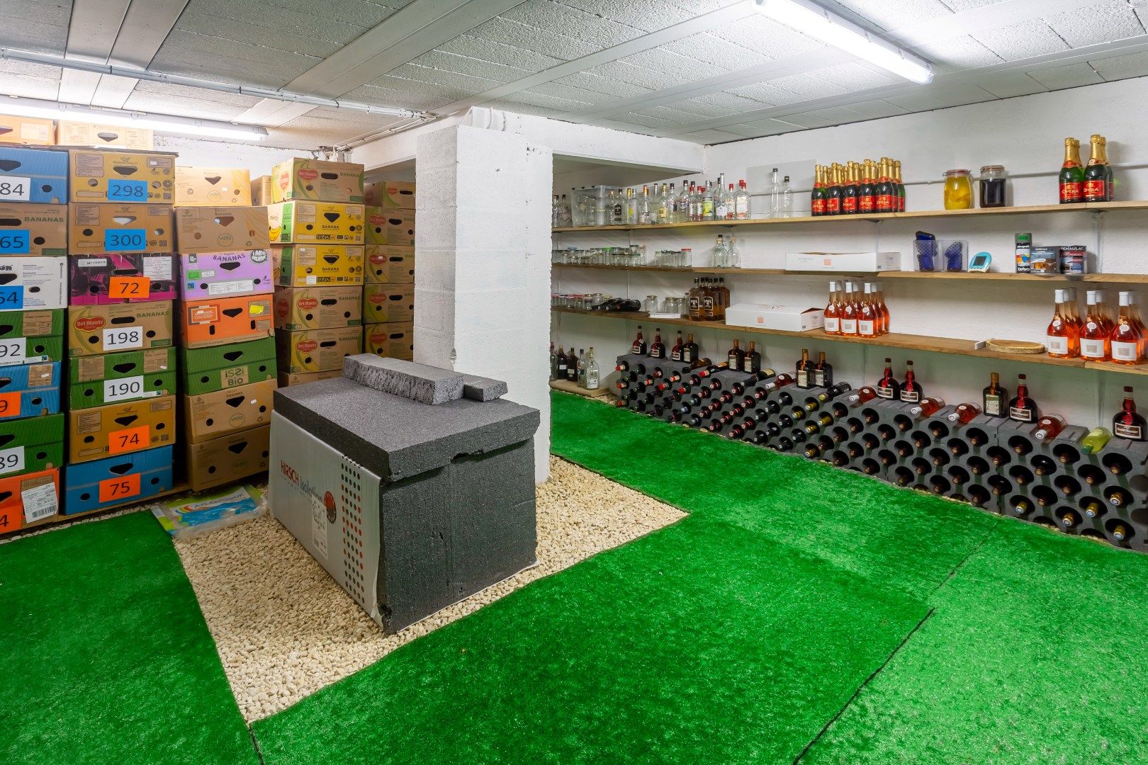 Unieke woning met karakter en een grote garage op uiterst rustige ligging in Mouthiers-sur-Boëme foto 14