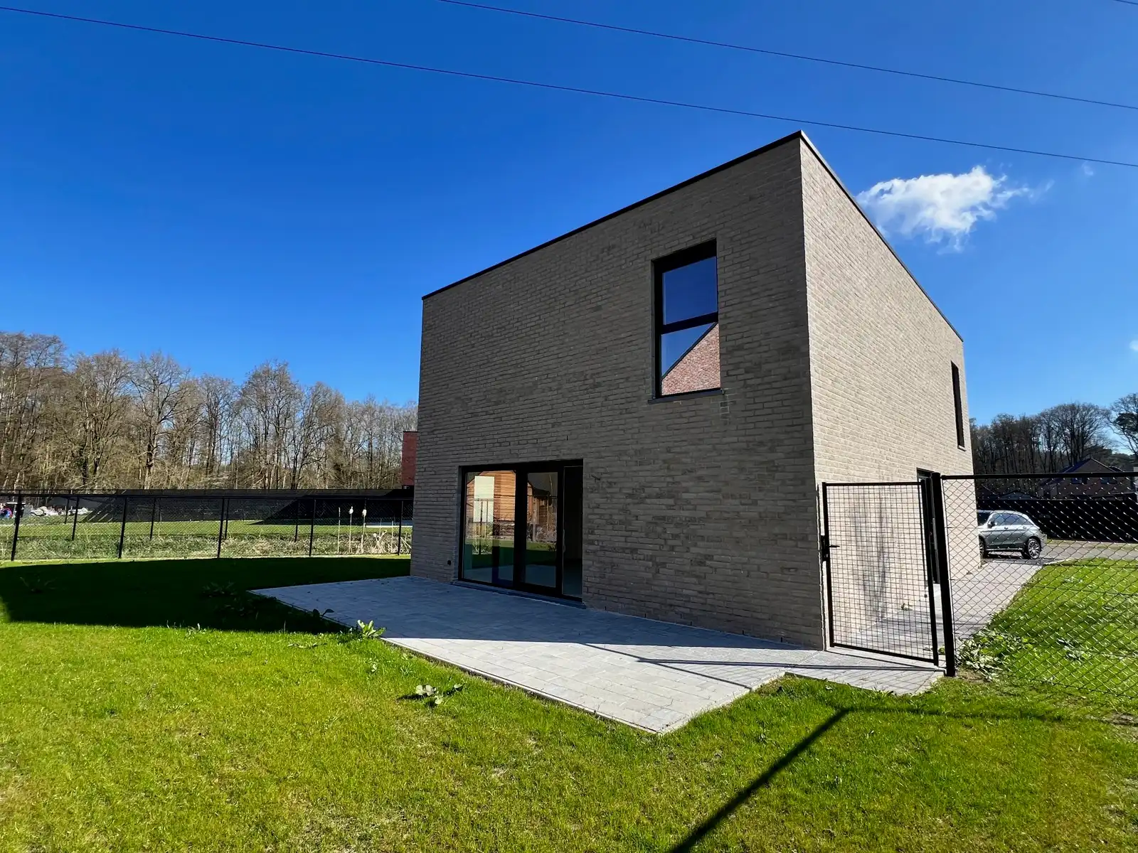 Huis te koop foto {{pictureIndex}}