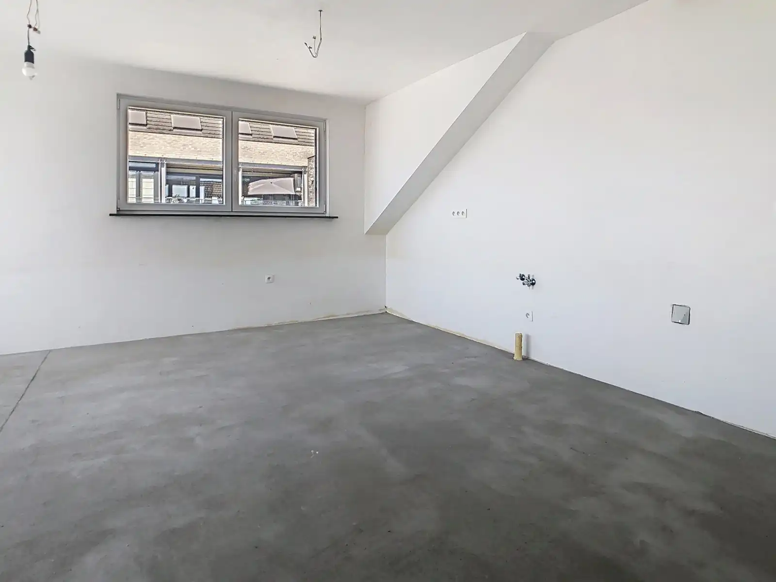 Casco-app 2de verdieping met terras onder registratie (2%) foto 8