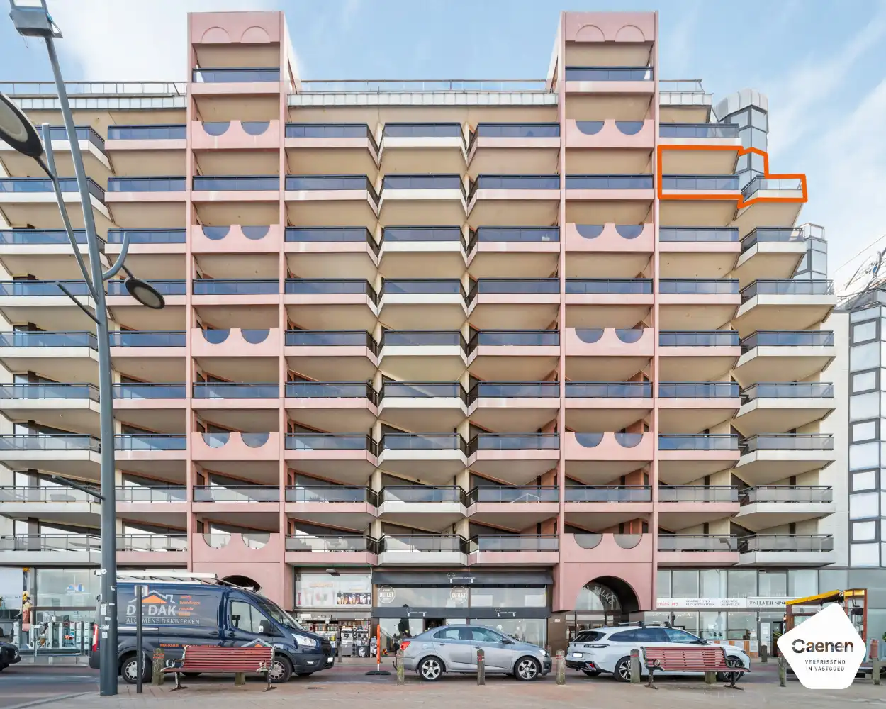 Gerenoveerd twee slaapkamer appartement met zowel frontaal zeezicht als zicht op het hinterland foto 16