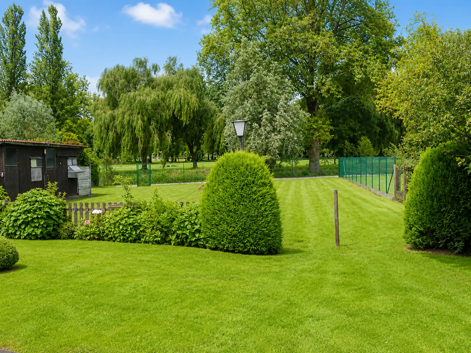 Ruime gelijkvloerse villa aan Ter Borcht op 1.954 m² foto 4