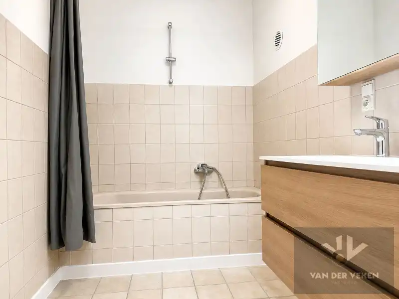 RIANT APPARTEMENT 119 m2 IN  HET CENTRUM VAN PAAL foto 8