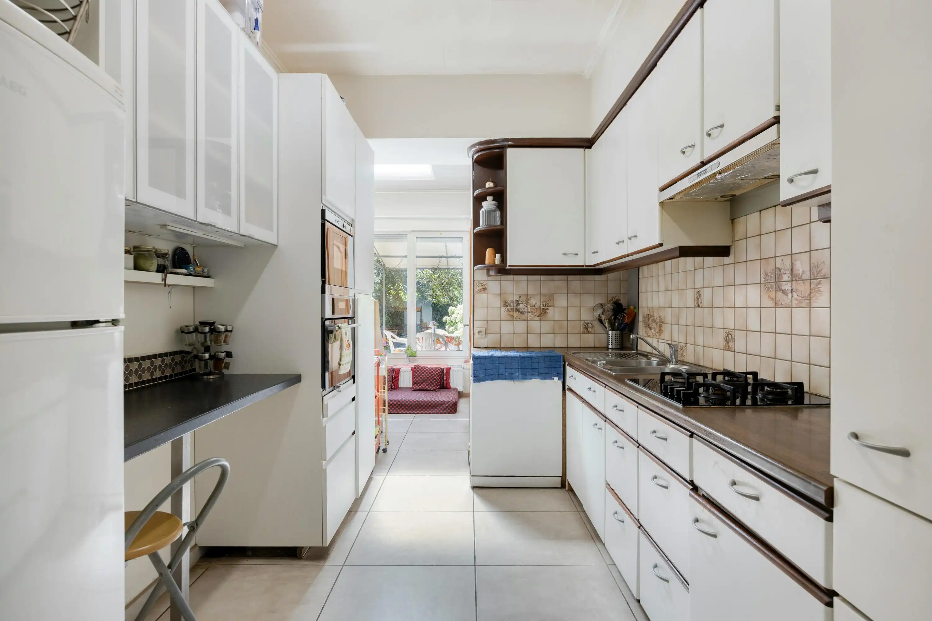 Huis met 3 slaapkamers, 3 badkamers en tuin te koop in Wilrijk foto 6
