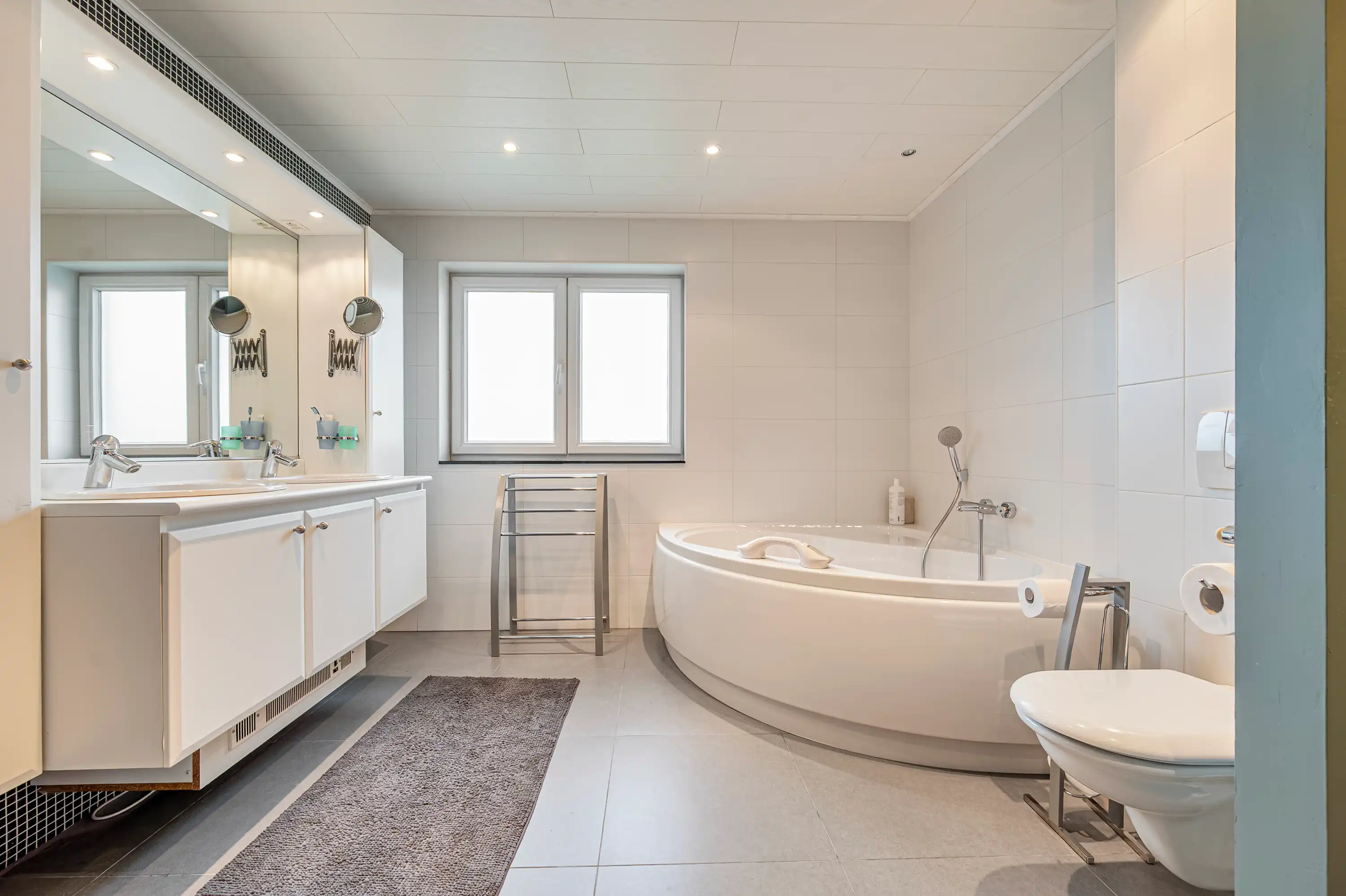 Instapklare gezinswoning op topligging! foto 18