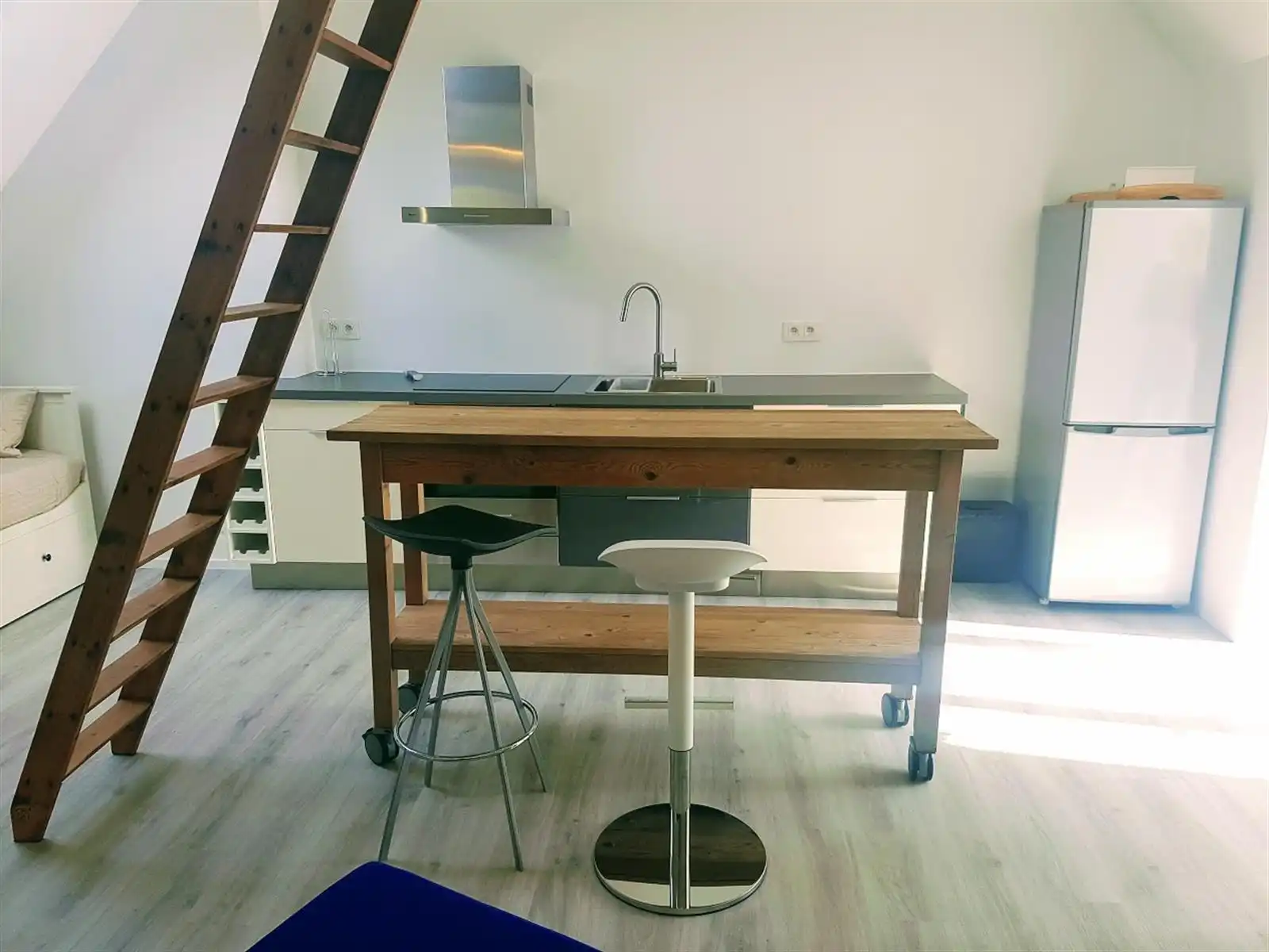 Toffe studio te huur ! foto 6