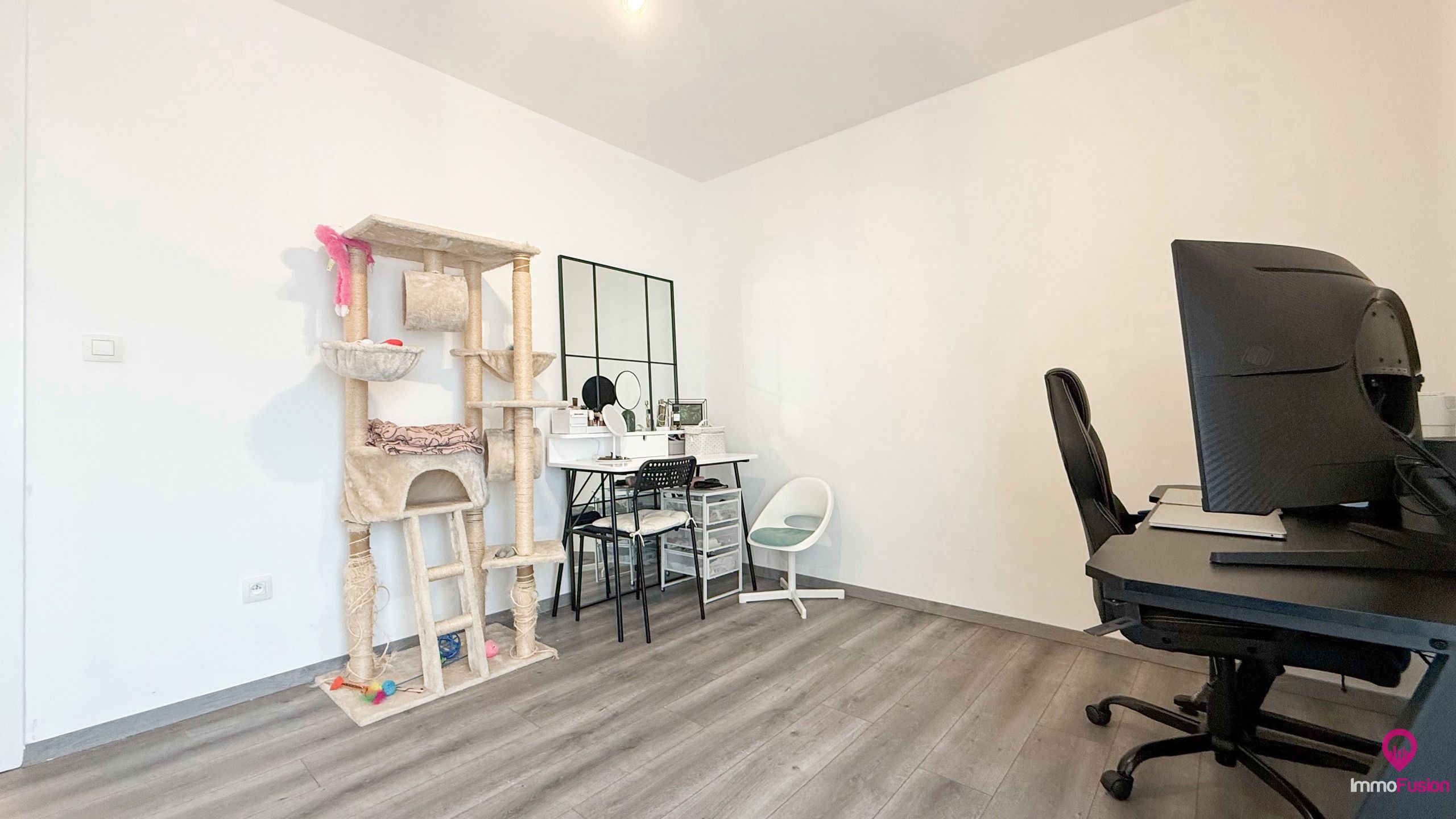 Nieuwbouwappartement met 2slk, garagebox in Heusden centrum! foto 23