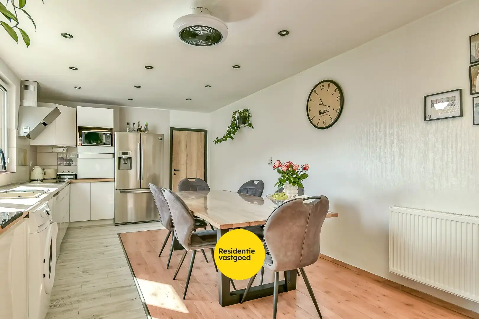 Halfopen woning met verhuurde buitenunit – extra inkomsten vanaf dag één! foto 5