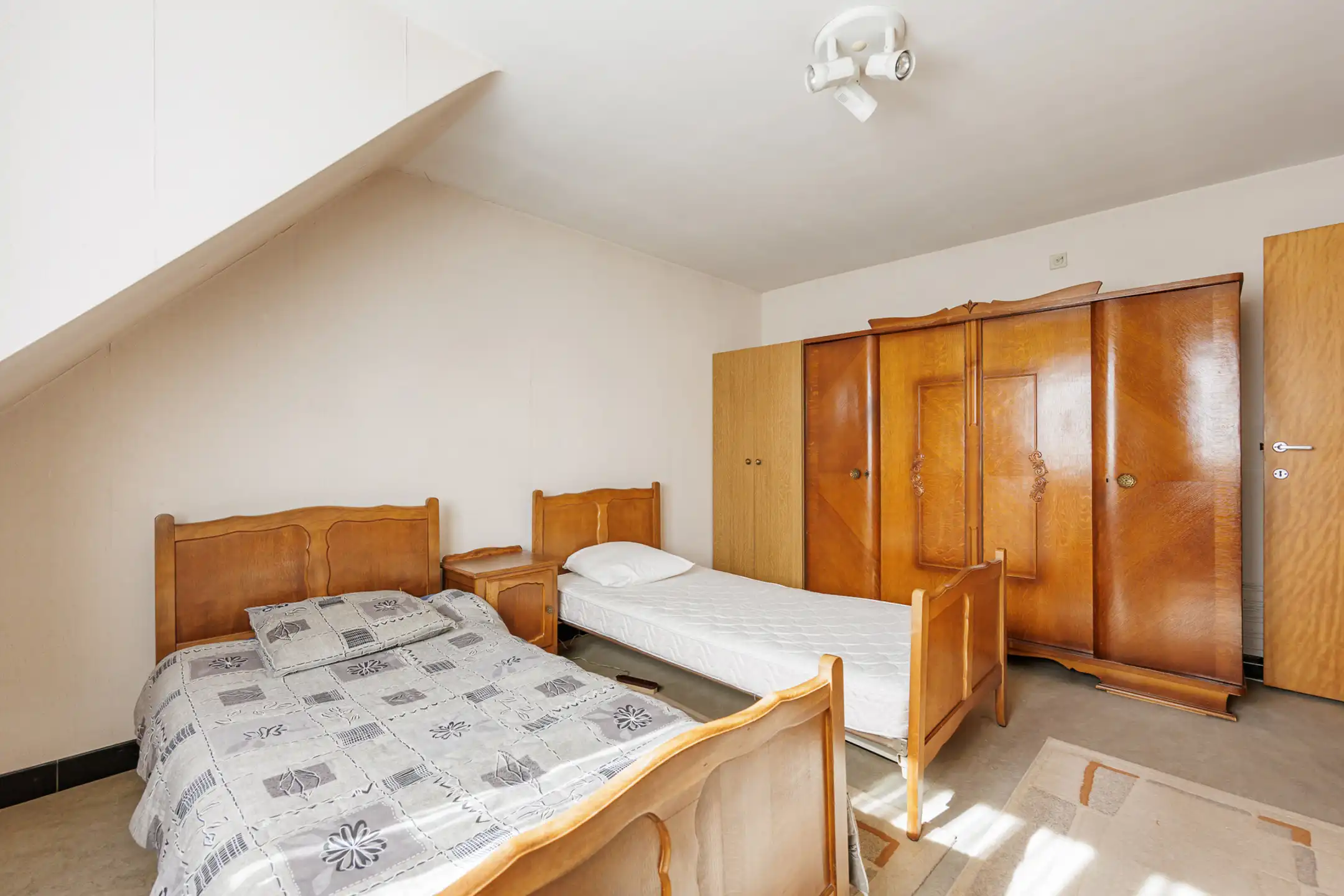 Te renoveren woning op  gunstig gelegen Z-perceel van 523 m² foto 20