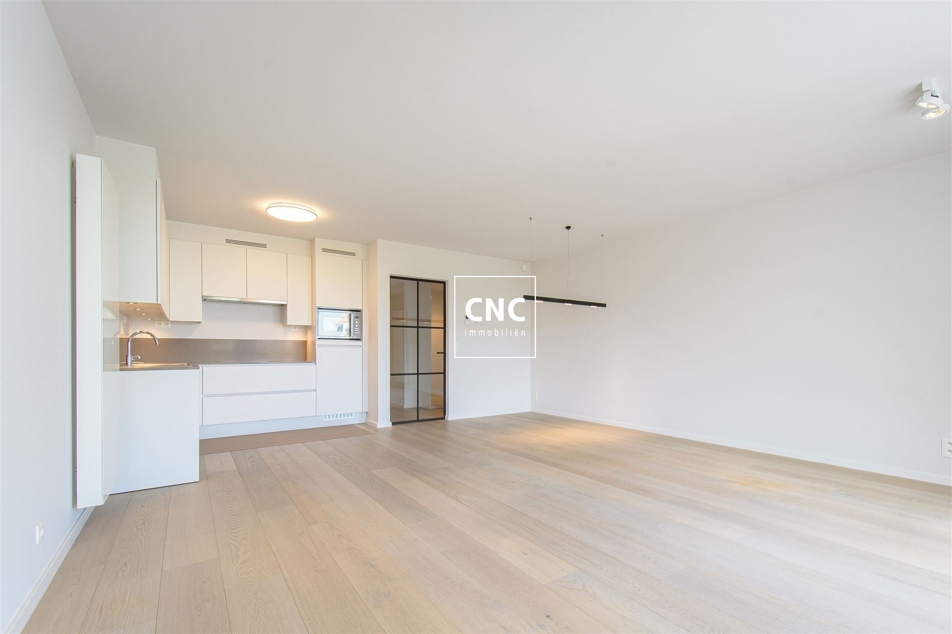 Zuidgericht appartement met ruim terras en 2 slaapkamers foto 7