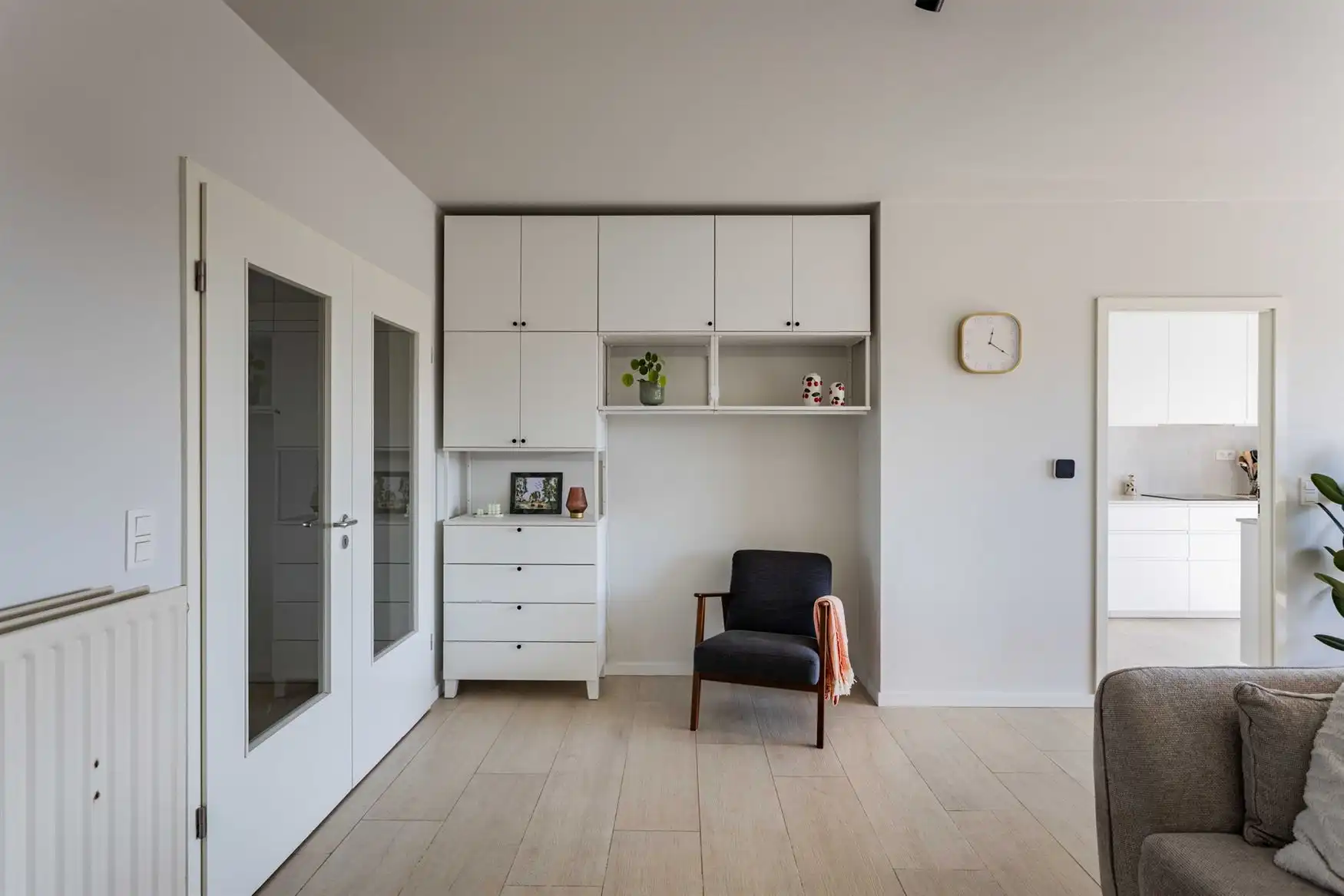 Stijlvol gerenoveerd appartement met 2 terrassen en uniek uitzicht. foto 4