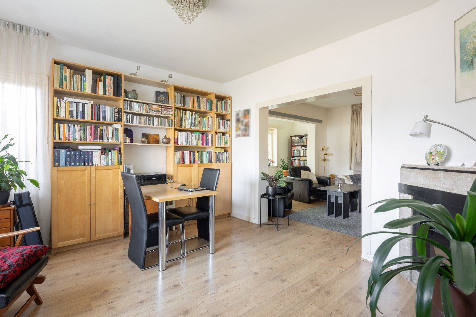 Ruime woning op een prachtig perceel te koop! foto 3