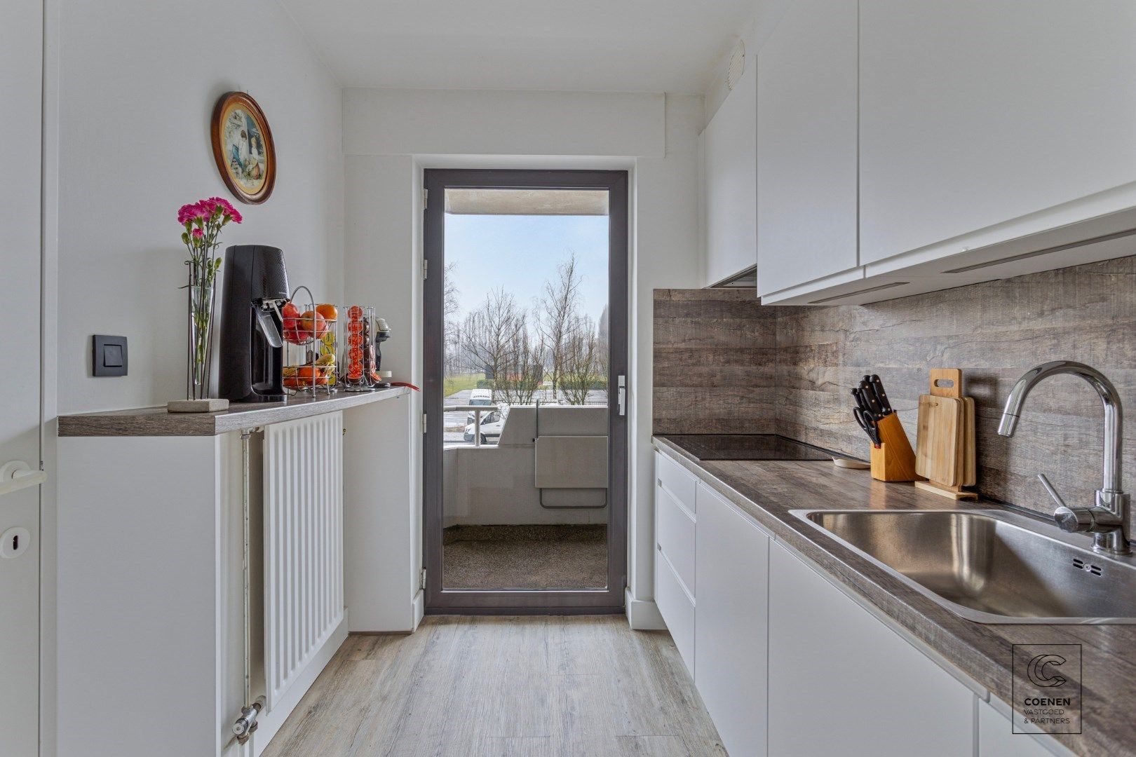 Instapklaar appartement van 82m², 2 slaapkamers én terras te Ekeren!  foto 7