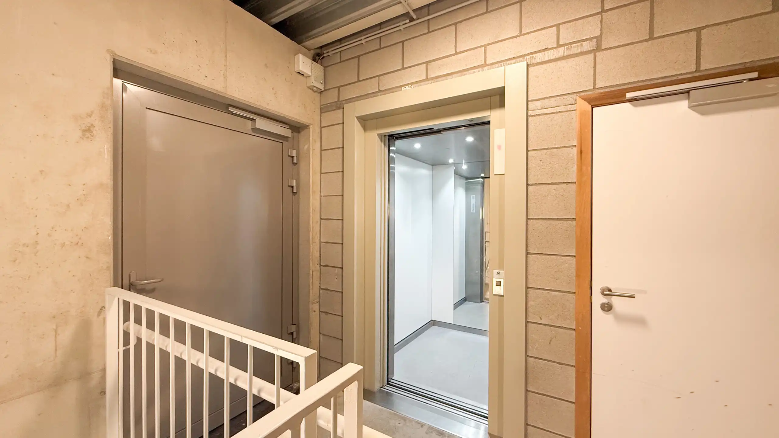Instapklare woning met prachtig dakterras op topligging! foto 23