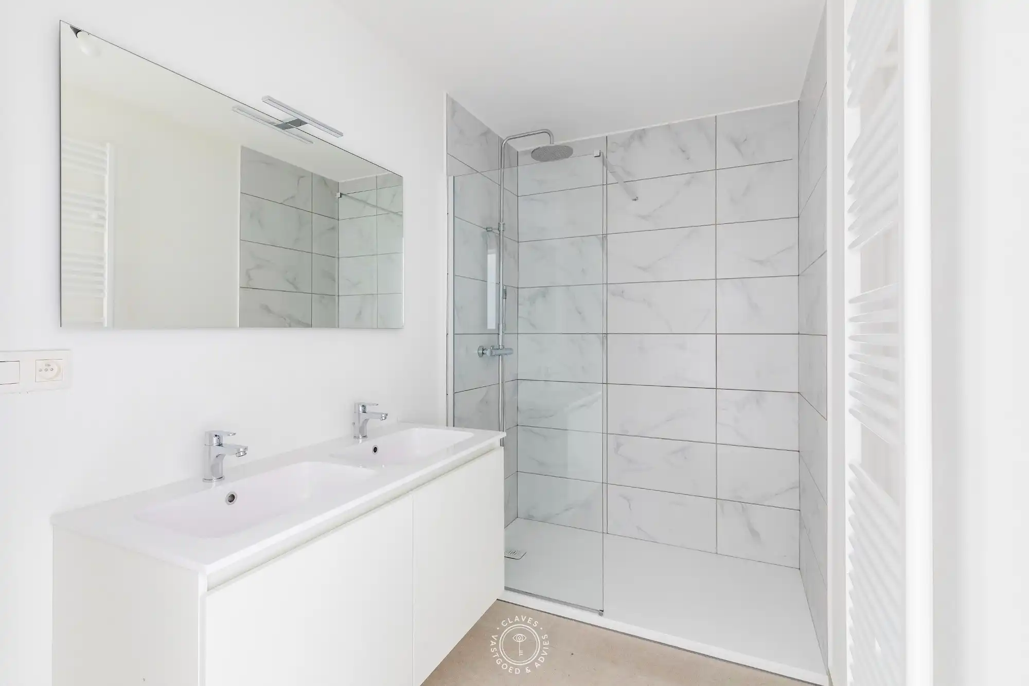 Energetisch gerenoveerd tweeslaapkamer appartement met zeer royaal terras foto 10