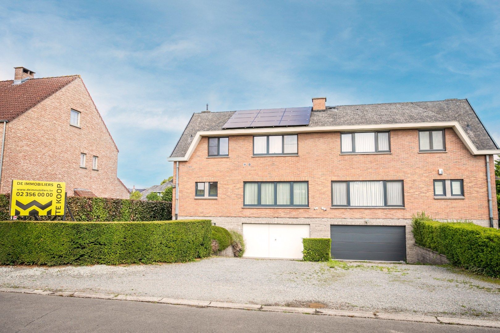 Instapklare woning 3 slpks, garage en tuin op +- 4are foto {{pictureIndex}}
