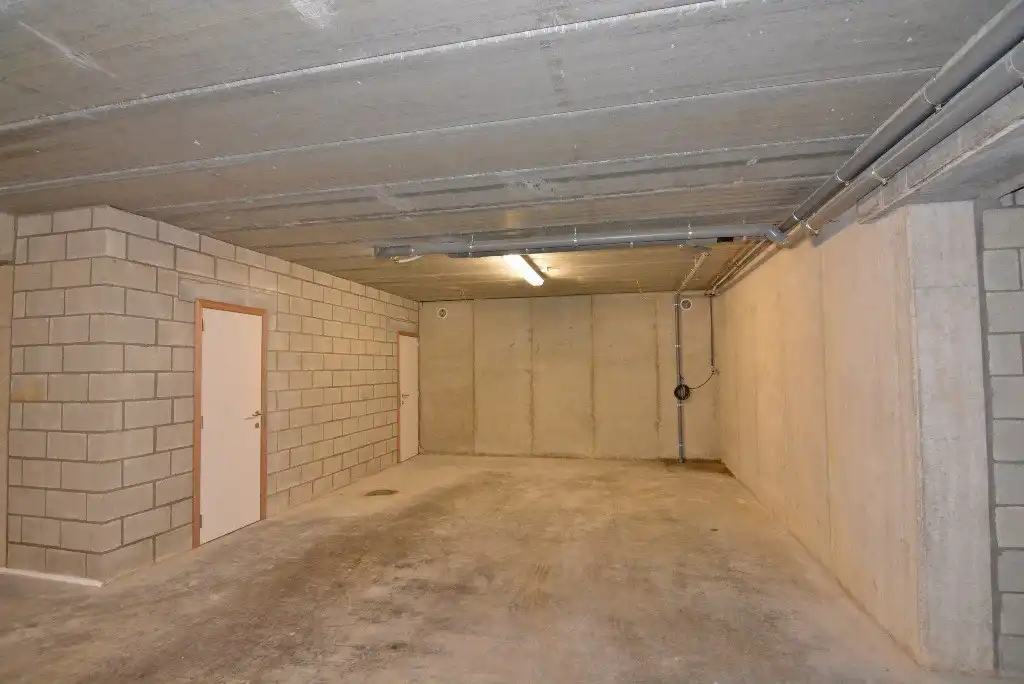 Moderne appartementswoning met 3 slpk, dubbele garage en terras. foto 20