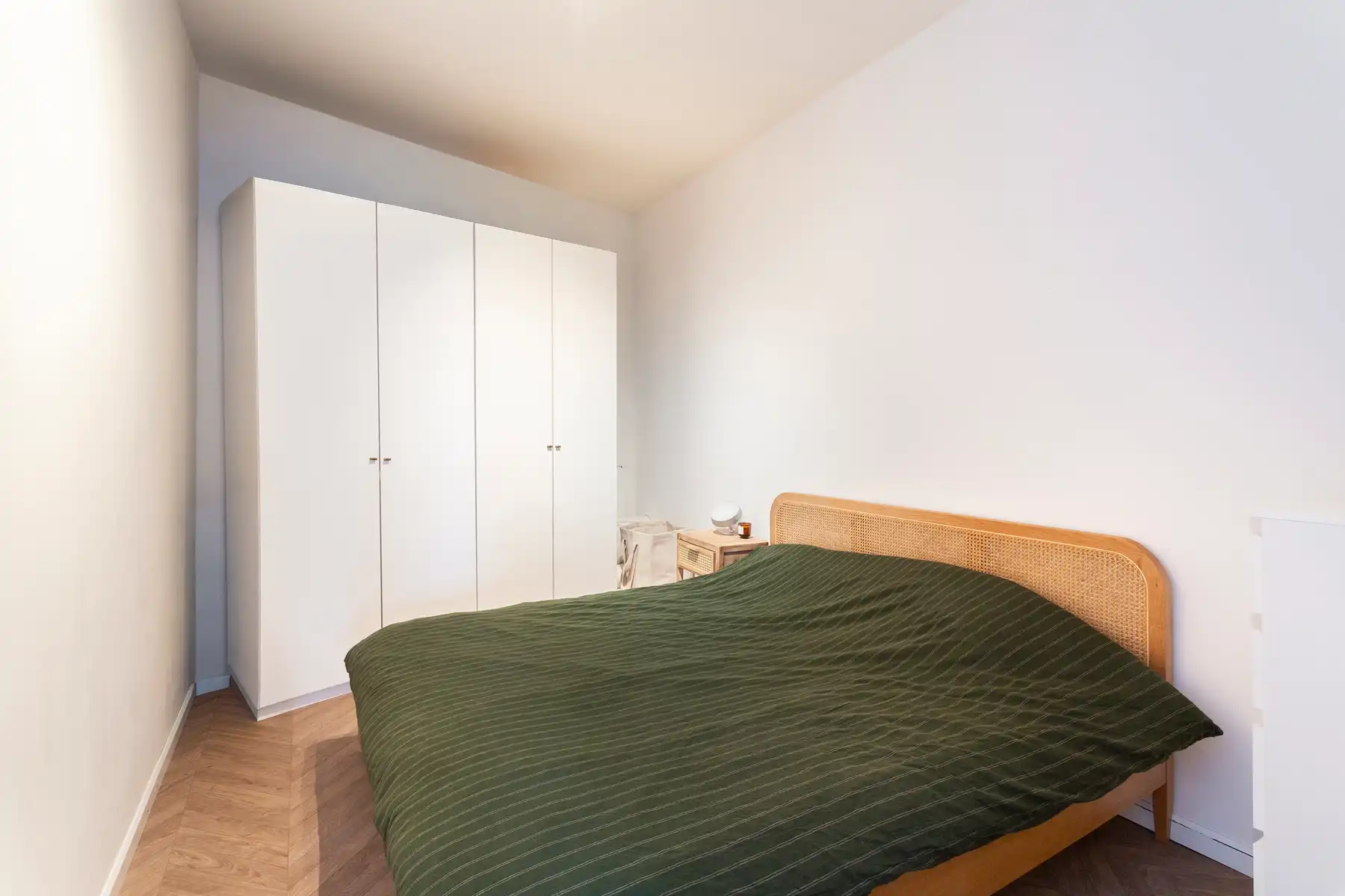 Lichtrijk 1-slaapkamerappartement, hartje ’t Zuid foto 6