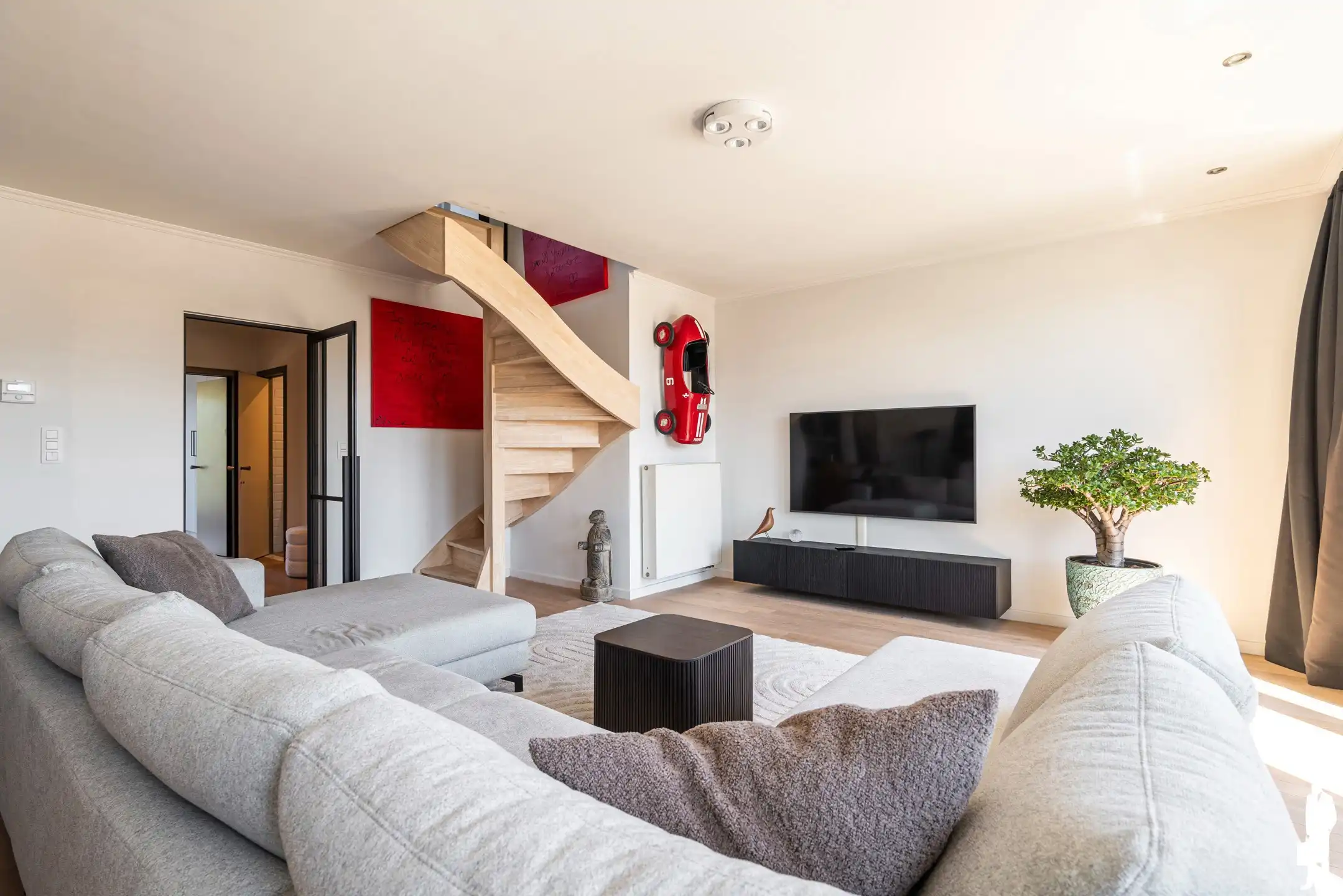 Duplex met 2 terrassen en staanplaats in centrum van Schilde foto 11