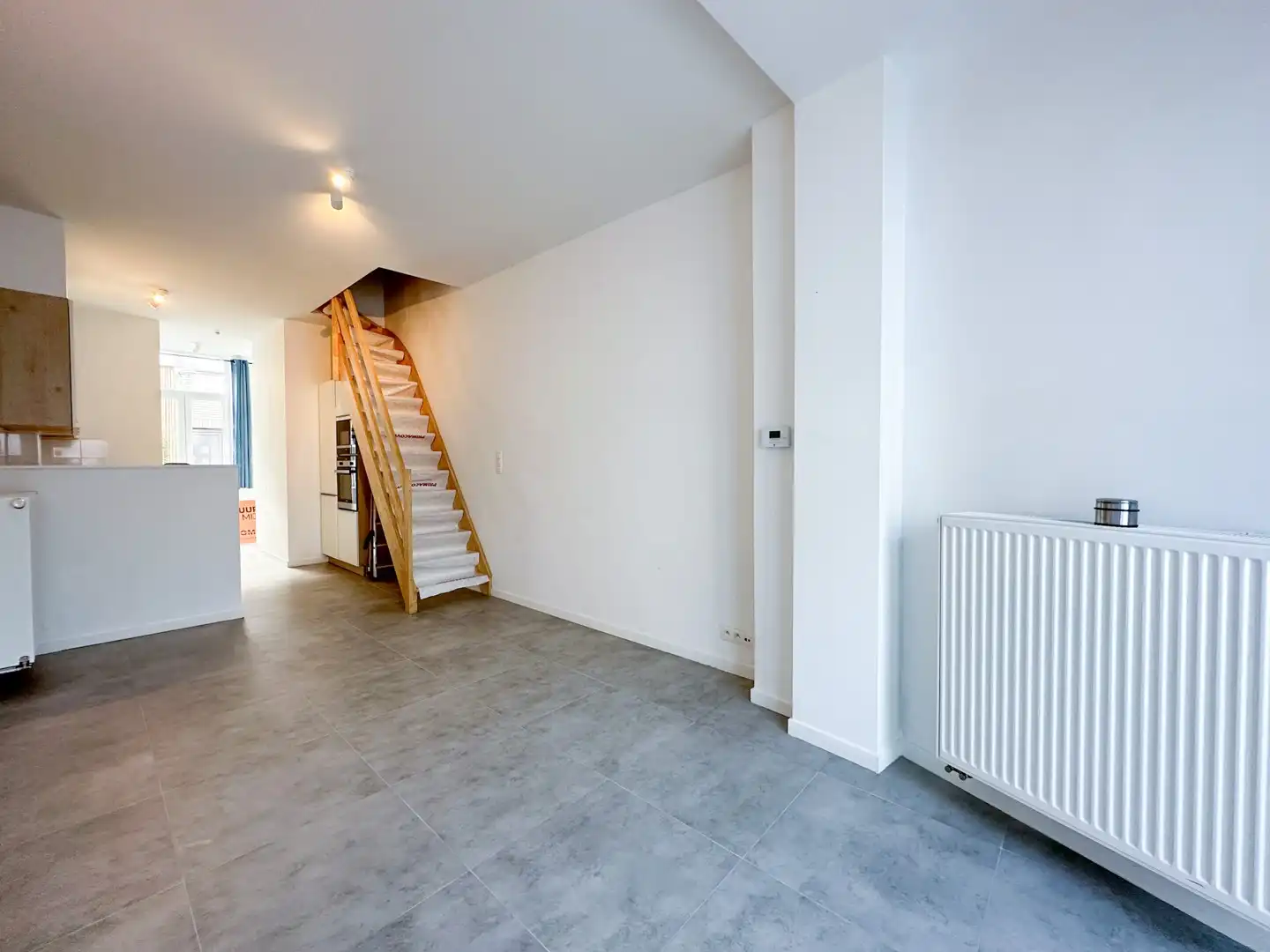 Instapklare stadswoning met 3 slaapkamers en stadskoer in Gent foto 6