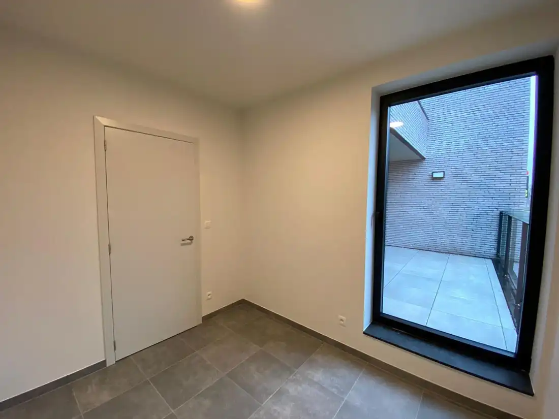 Trendy, modern nieuwbouw appartement in het centrum van Koersel foto 8