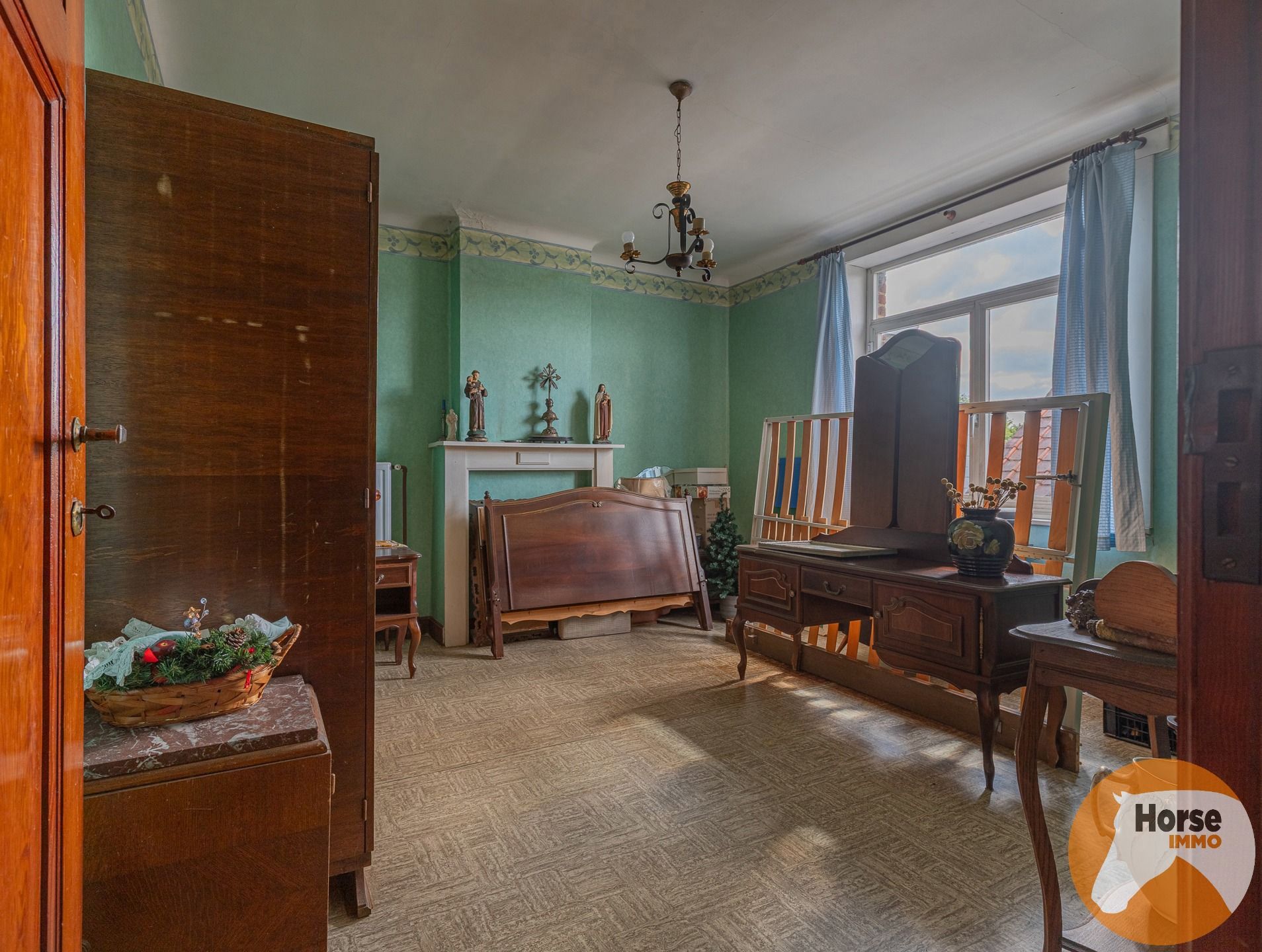 BURST - Te renoveren woning met tal van mogelijkheden foto 19