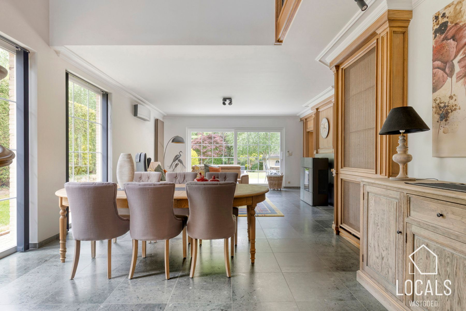 Luxe villa op een rustige toplocatie... foto 7