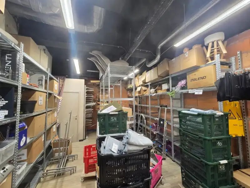 Handelspand te huur foto 5