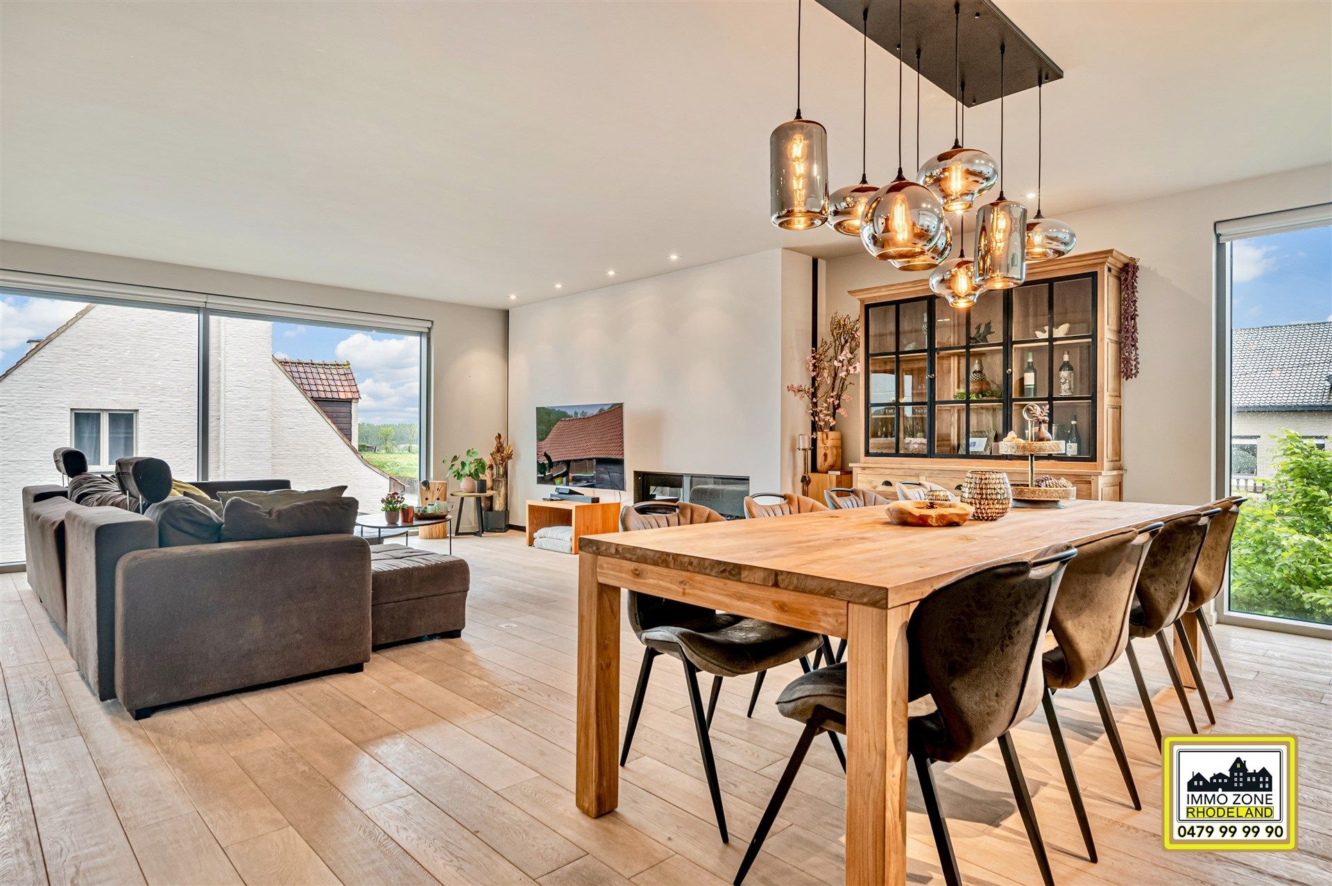 Luxueuze en ruime penthouse met 3 slpks en terras foto {{pictureIndex}}