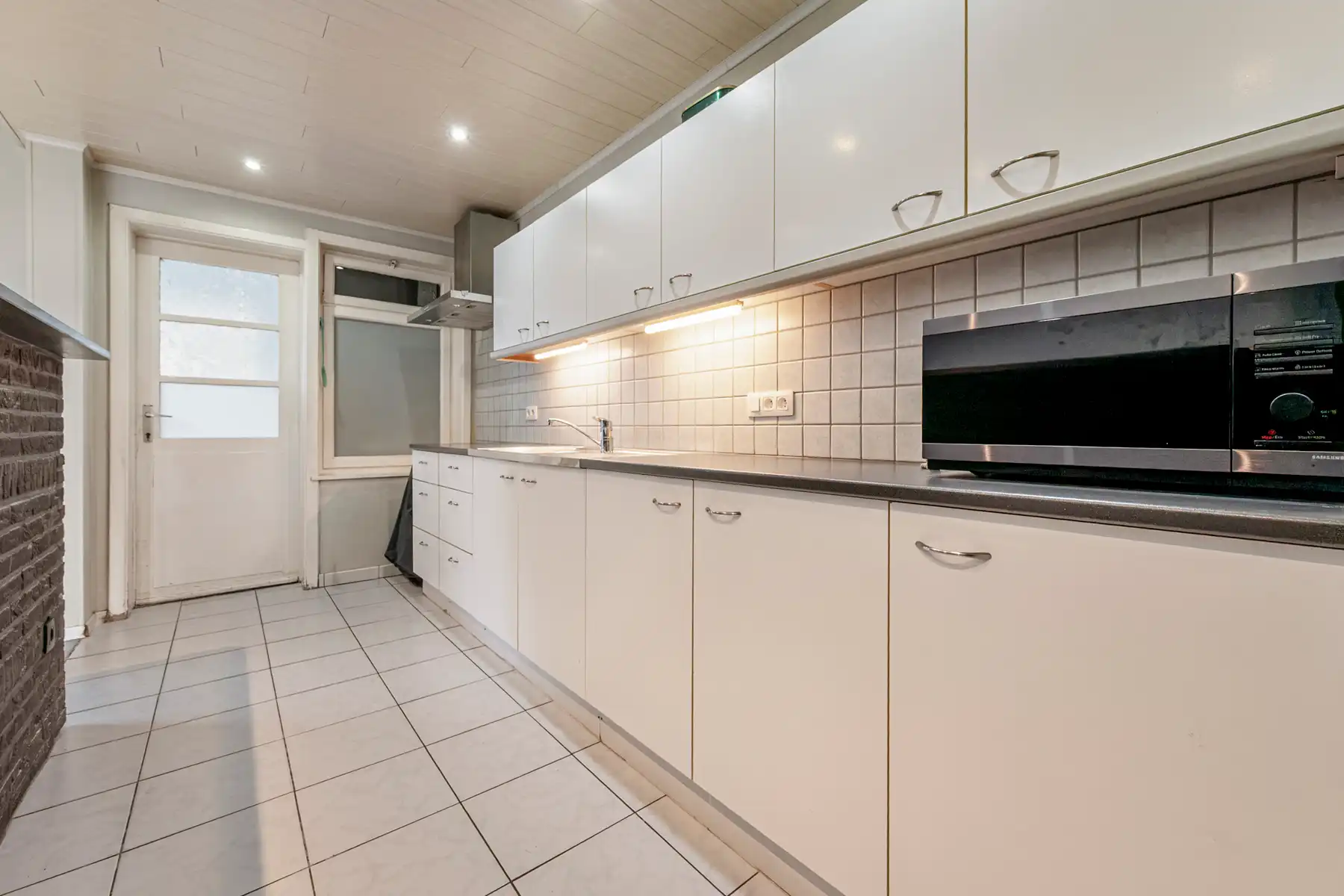 Ruime woning met 3 slaapkamers en garage in Zele foto 7