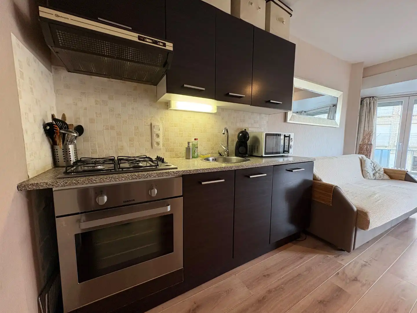 Instapklaar en gezellig appartement aan zee - eerste verdieping met lift  foto 4