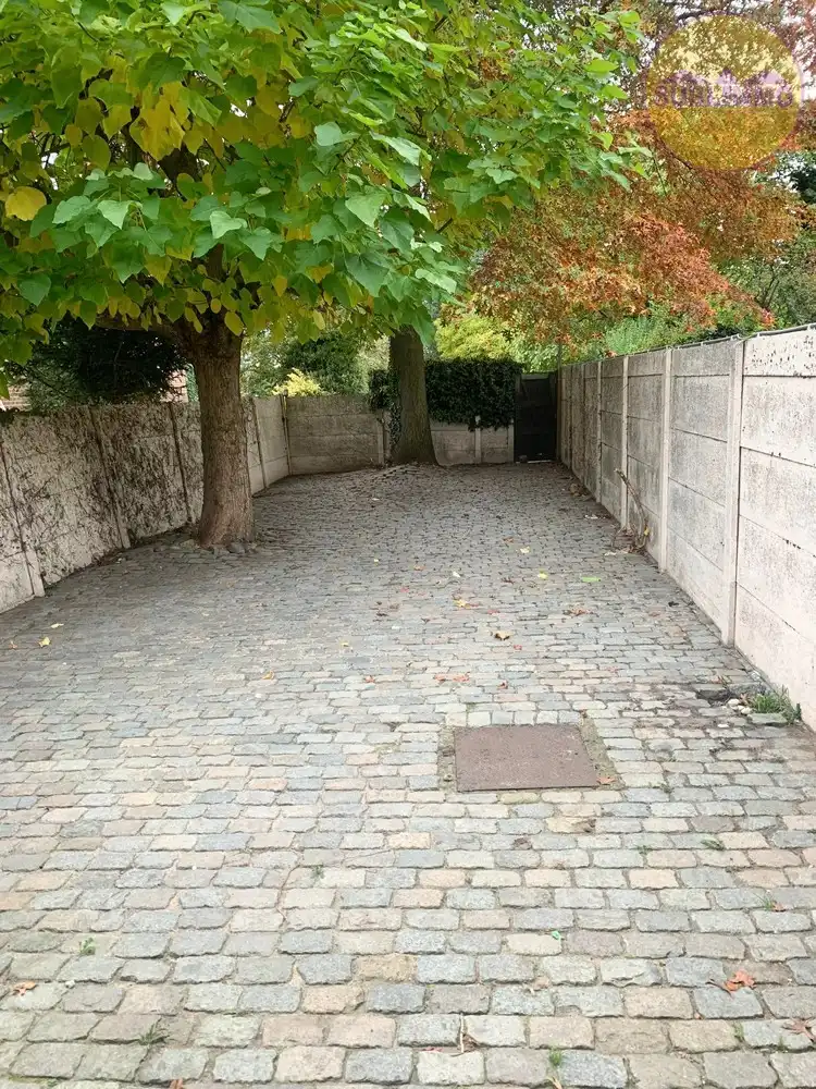 Ruim handelspand met woonst en tuin in hartje Geel foto 24