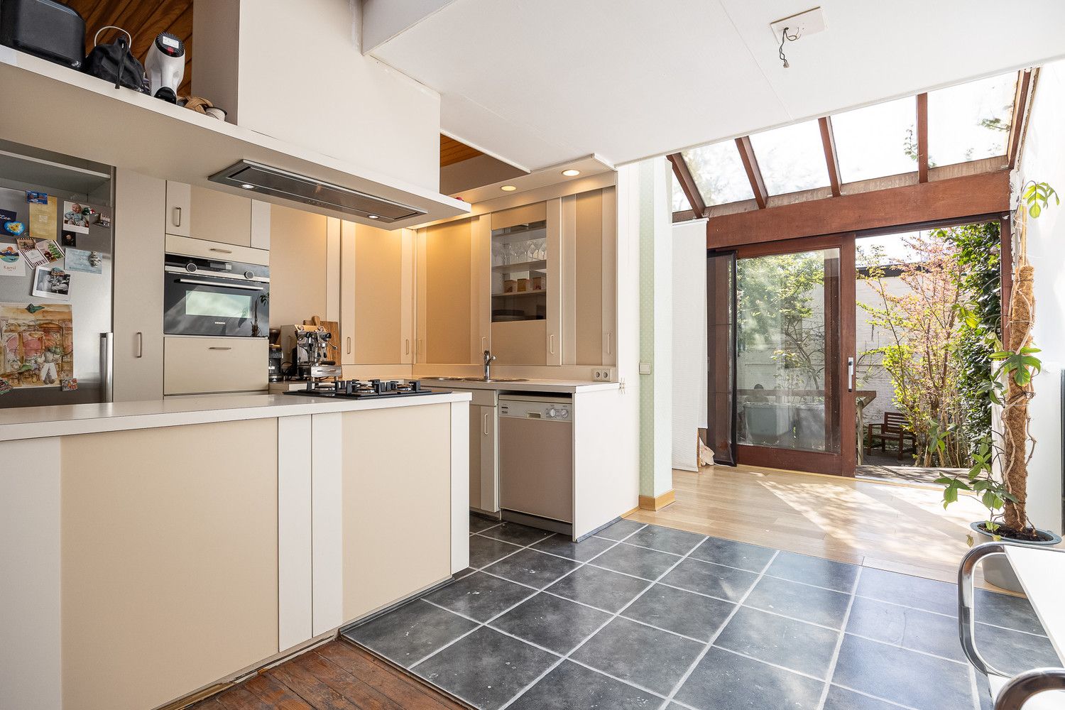 IN OPTIE Prachtige herenwoning (+/-330m² bewoonbaar-EPC B!) met zonnige stadstuin op toplocatie te Antwerpen foto 11