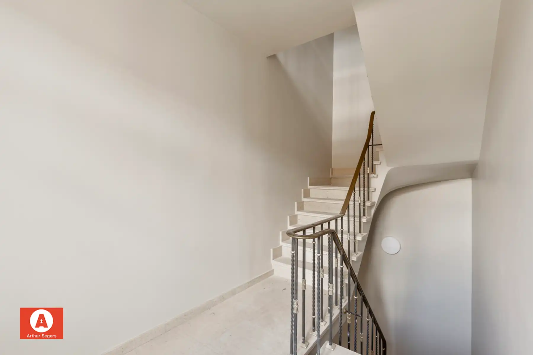 2 appartementen + ruime loods in hartje Malderen foto 18